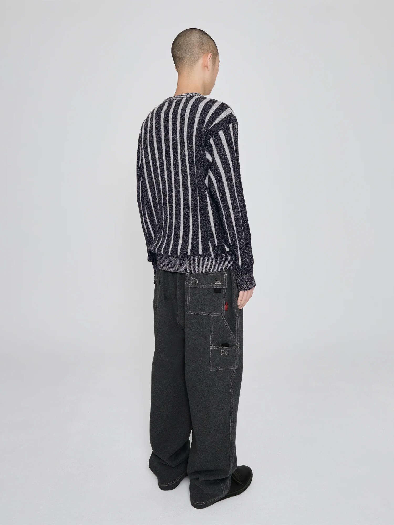 Свитер YESEYESEE Stipe Knit Pullover Black