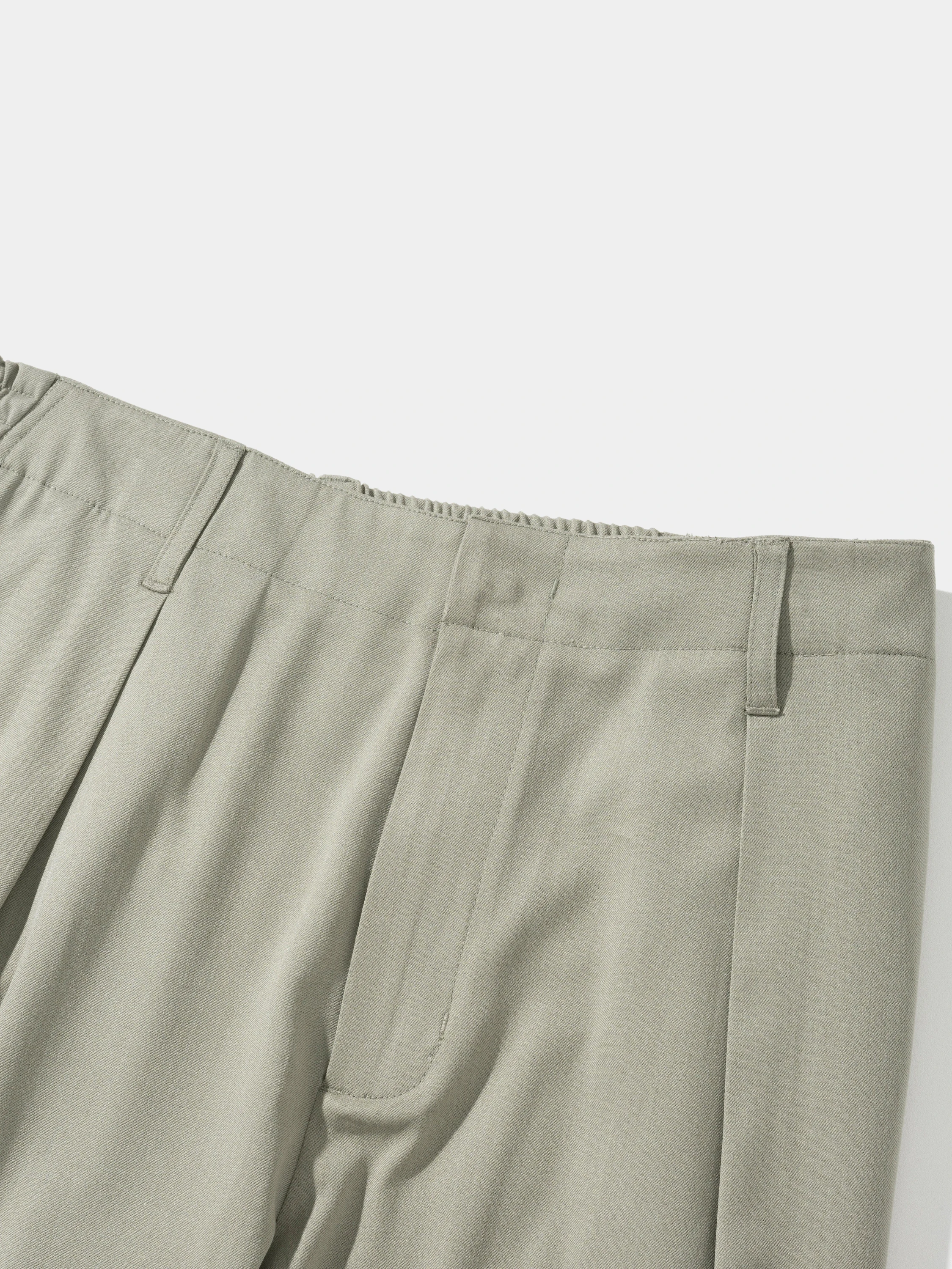 Брюки Uniform Bridge One Tuck Banding Slacks Sage Green