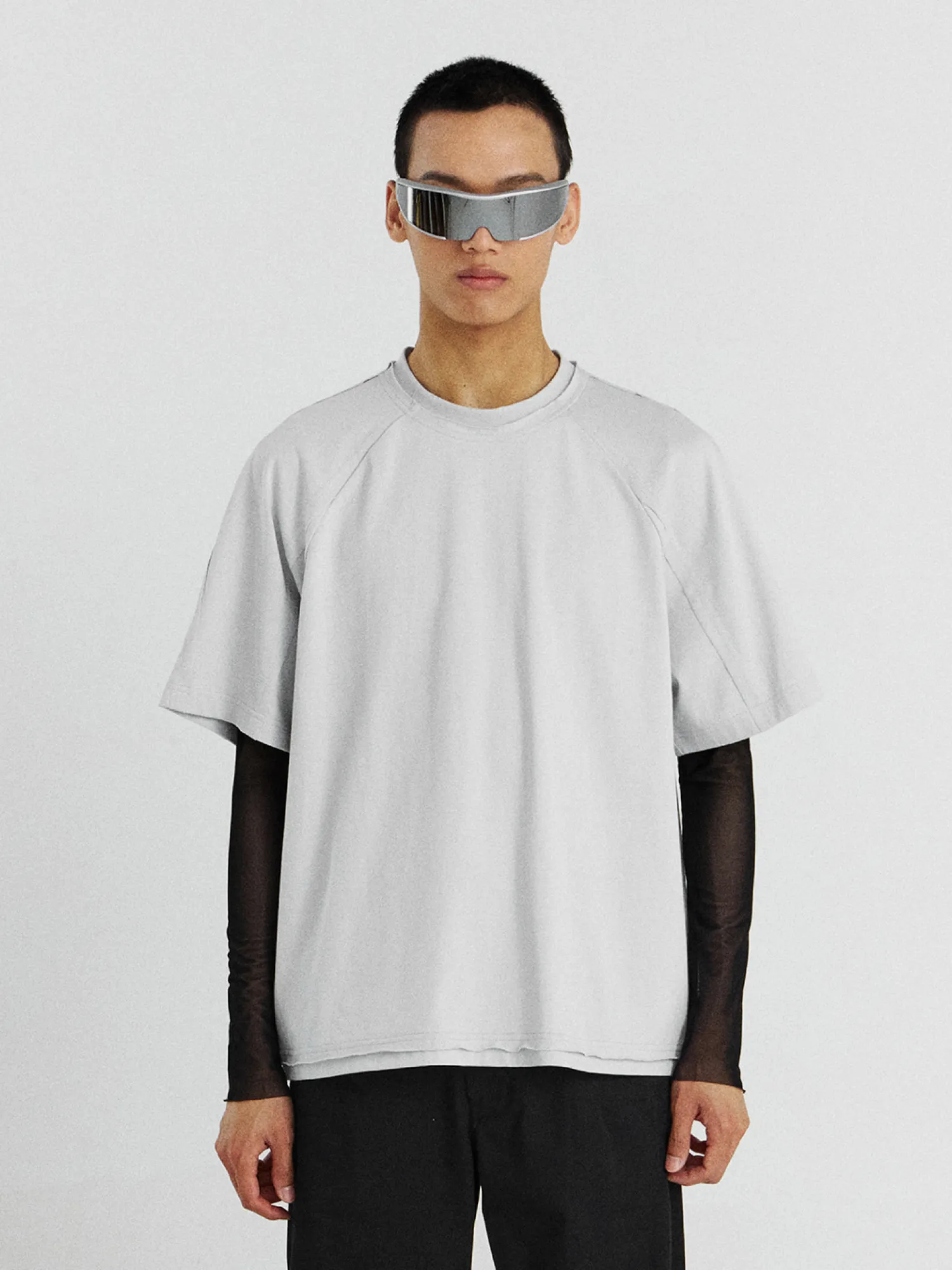 Футболка UNAFFECTED Raw Edge Cut Light Grey