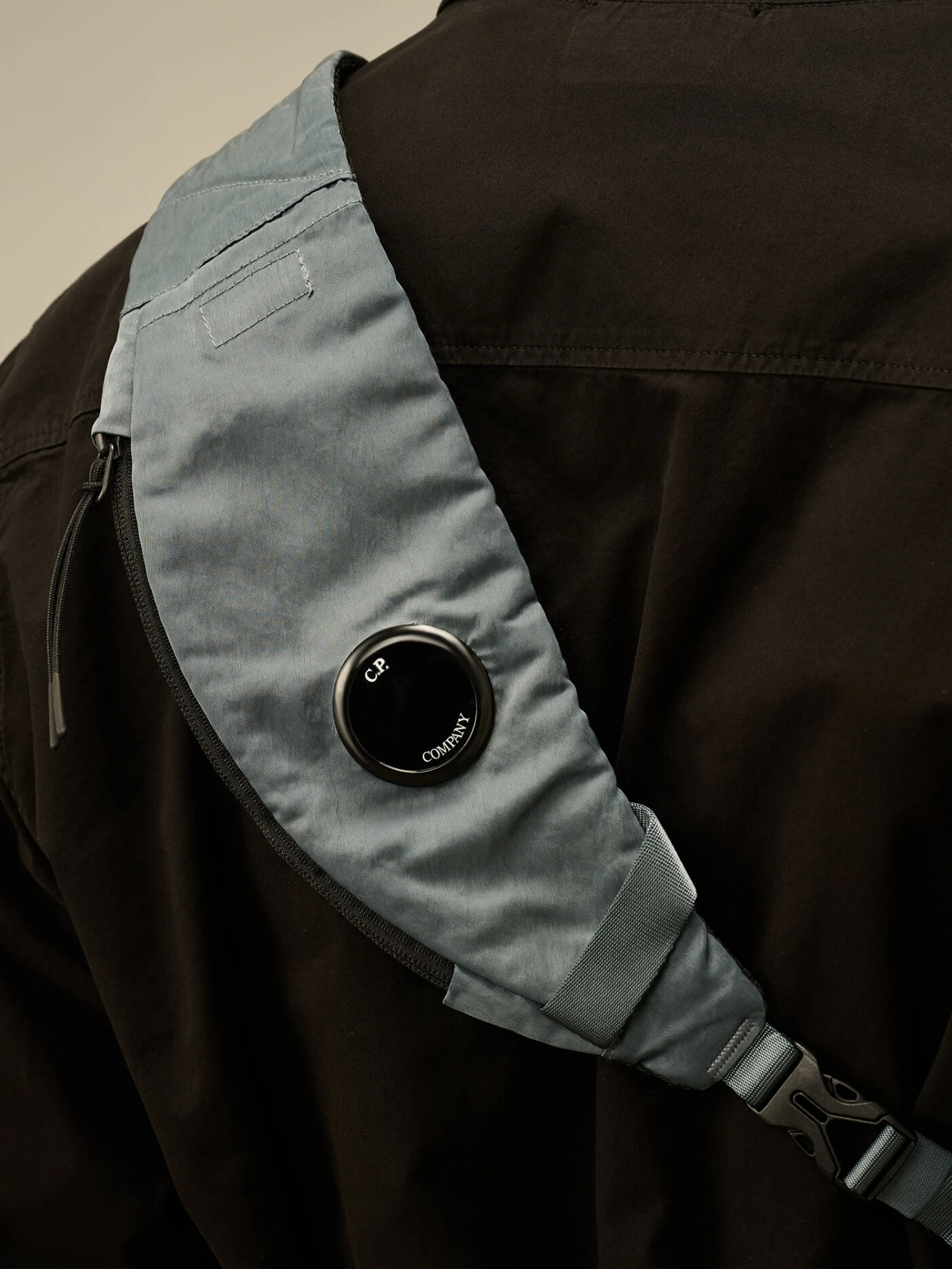 Рюкзак C.P. Company Nylon B Crossbody Rucksack Stormy Weather