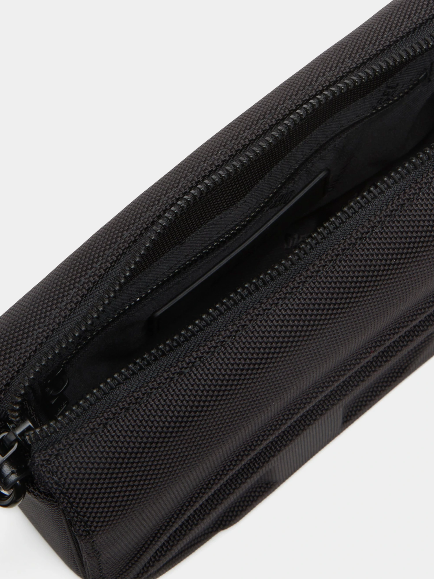 Сумка Diesel 1DR 2.0 1DR Camera Crossbody Black