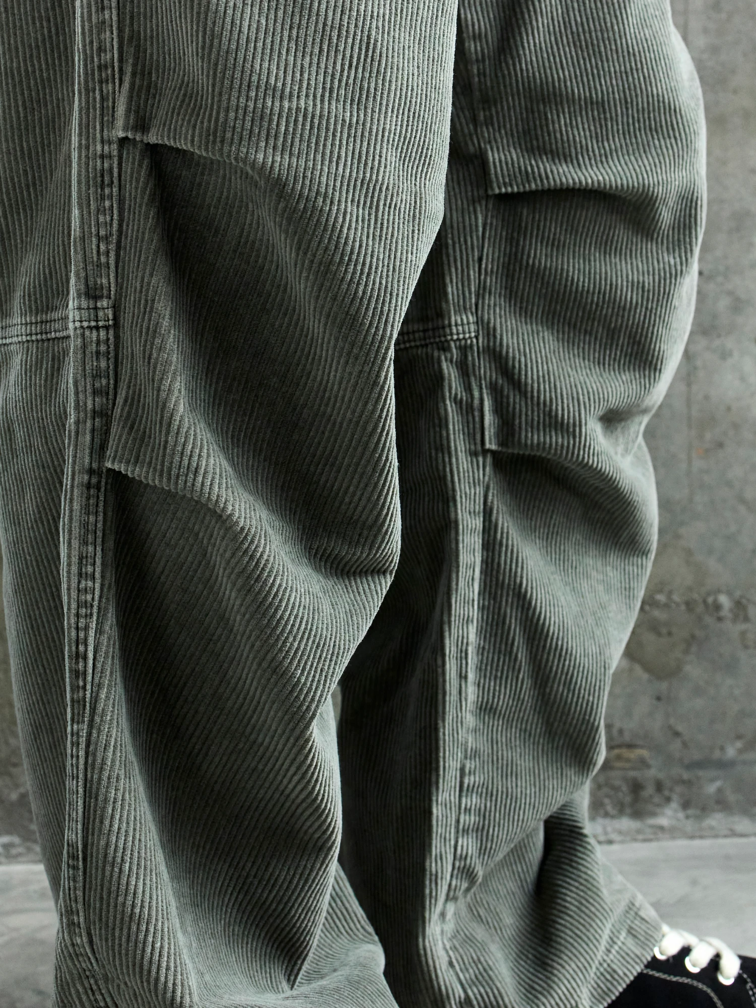 Брюки FrizmWORKS Corduroy Banding Olive