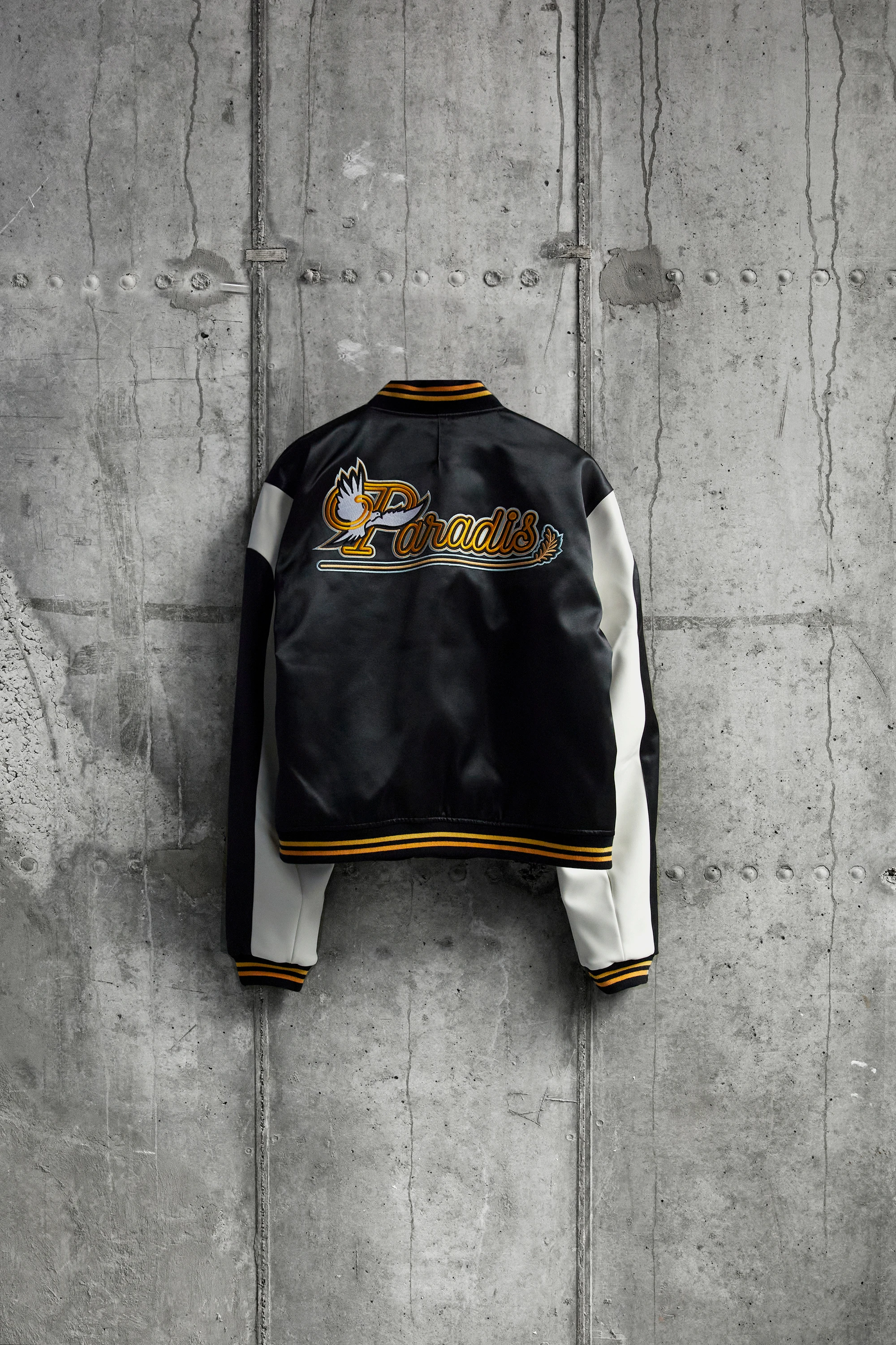 Бомбер 3.PARADIS P Letterman Varsity Jacket Black