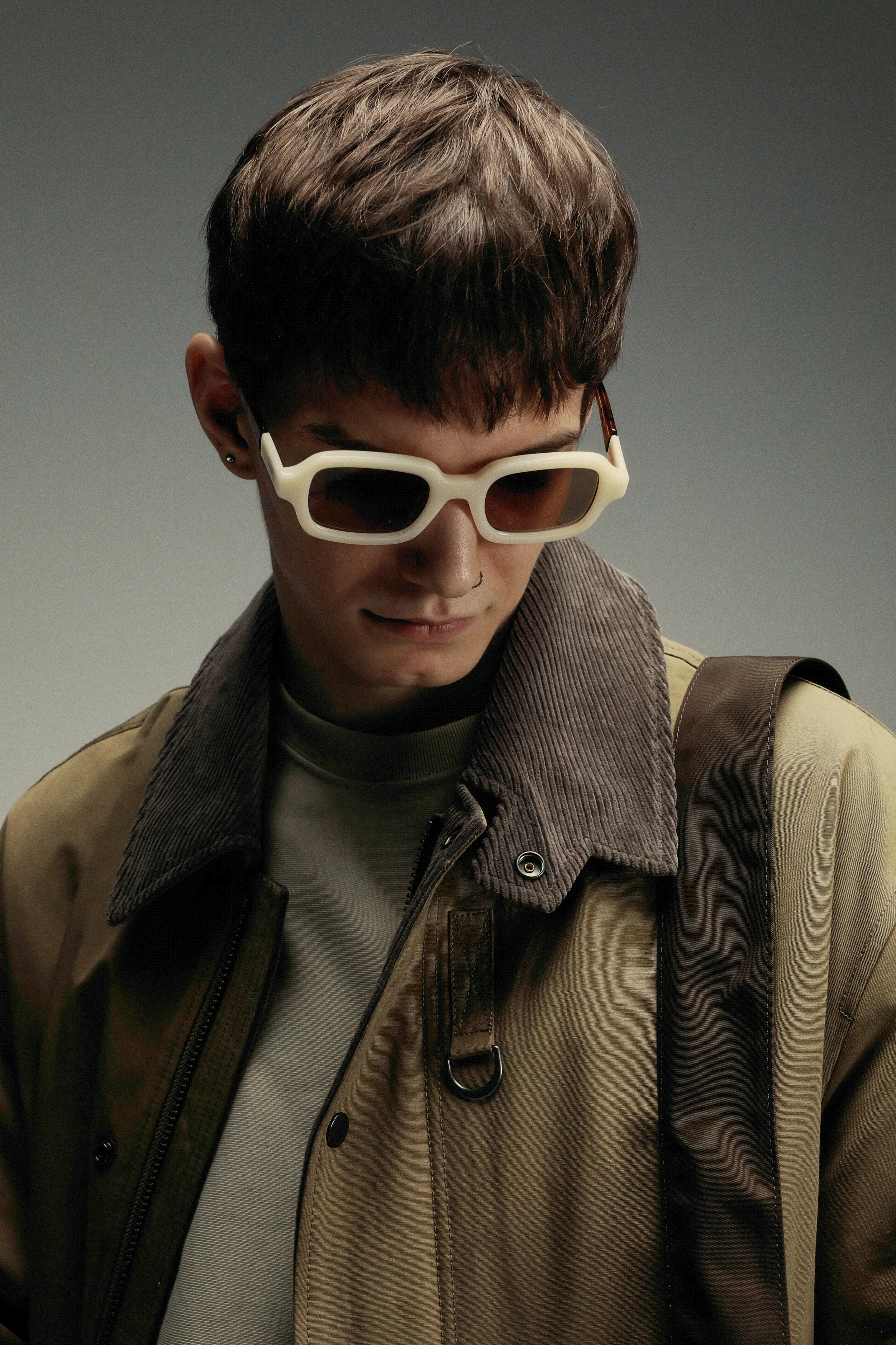 Очки Bonnie Clyde Shy Guy Cream & Brown Lens