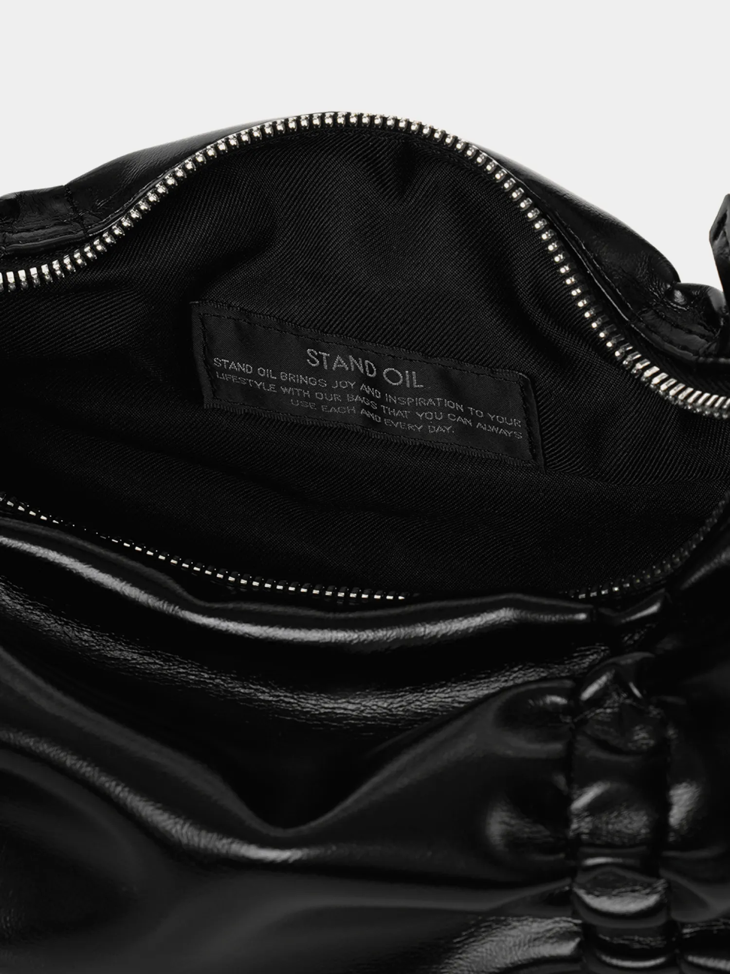 Женская сумка STAND OIL Pleats Black