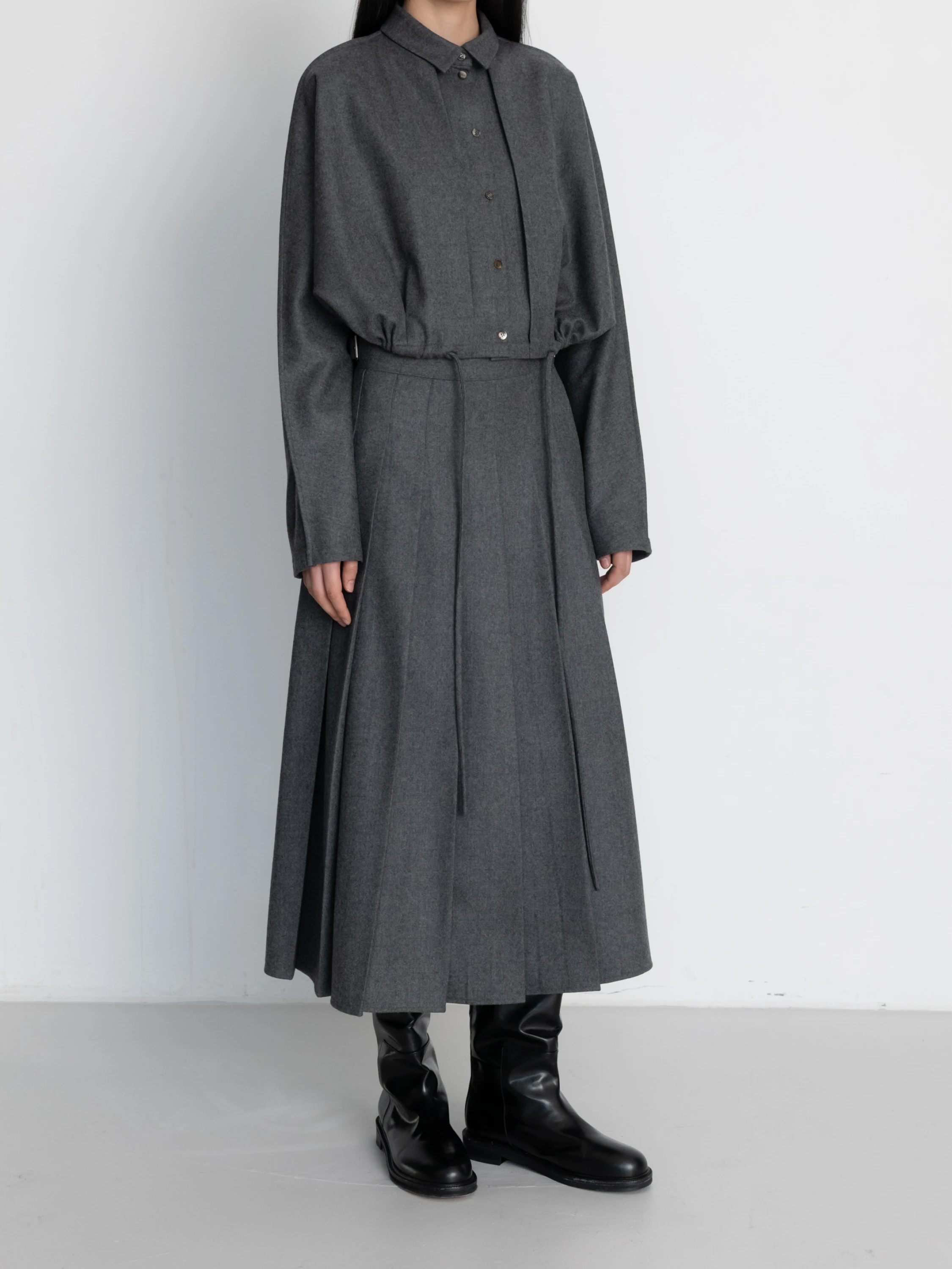 Женский овершот LE17SEPTEMBRE Waist String Wool Gray