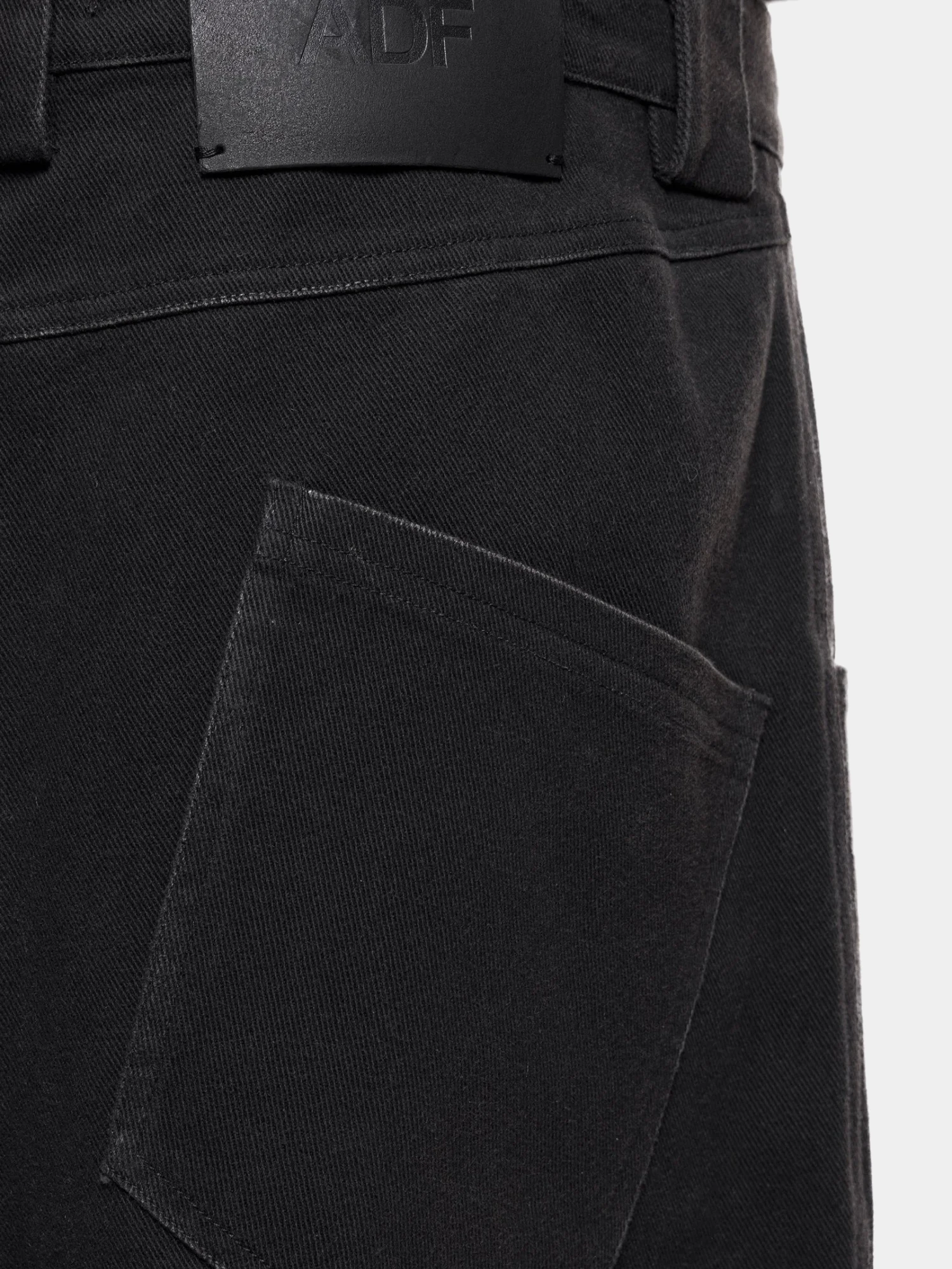 Джинсы ARNODEFRANCE Raw Edge Baggy Washed Black