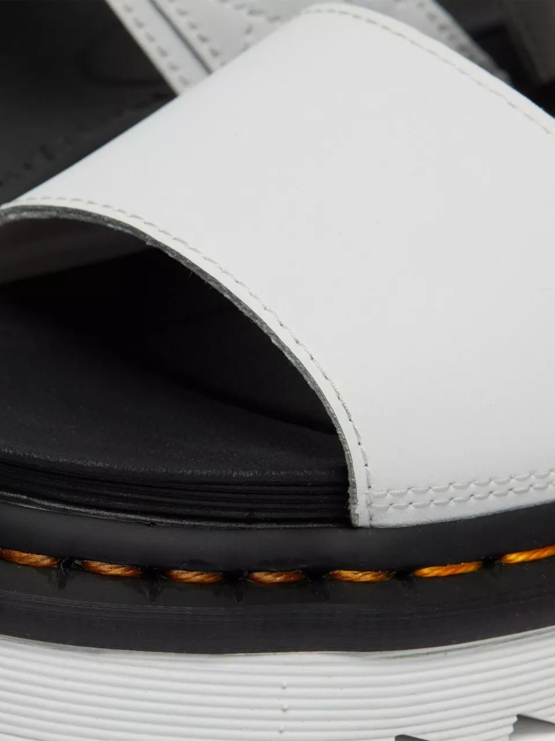 Сандалии Dr. Martens Voss Hydro Leather Strap White