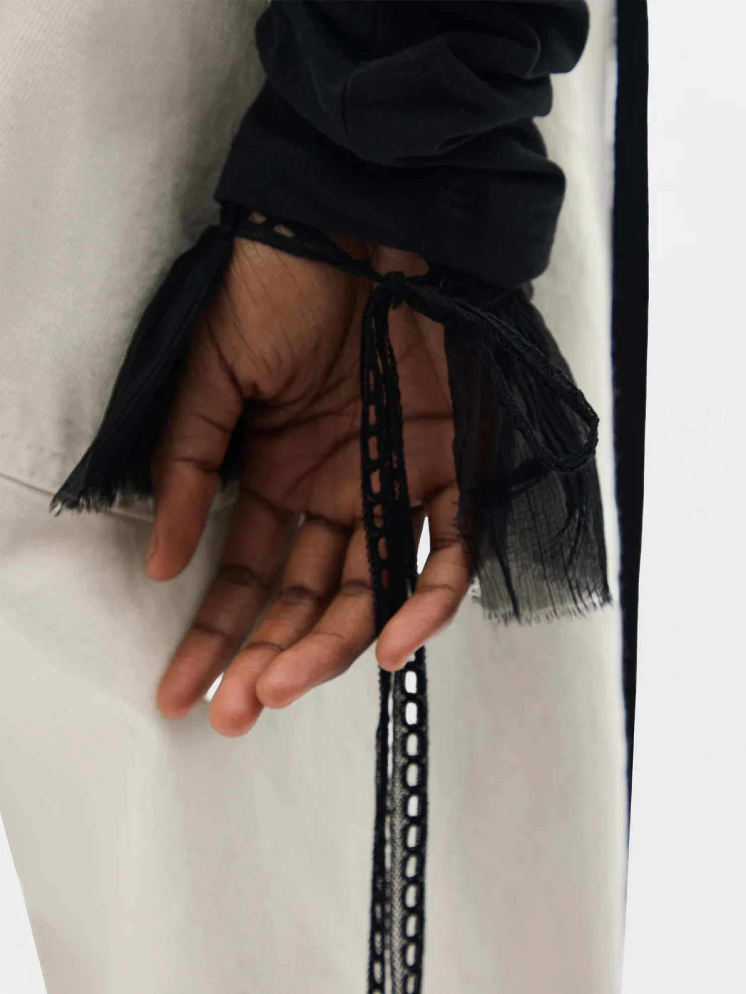 Манжеты Ann Demeulemeester Sann Black