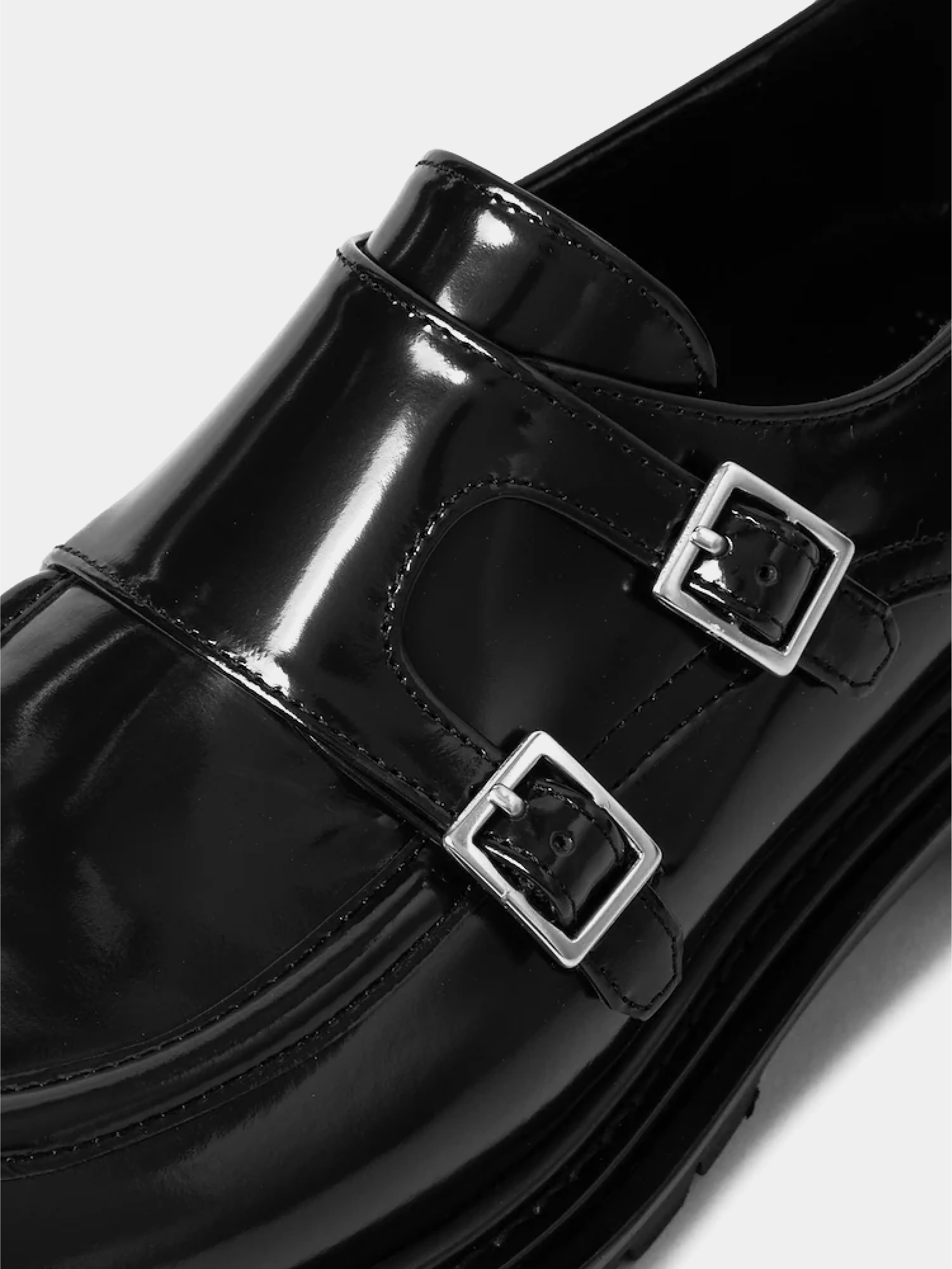 Лоферы JUUN.J Vibram Sole Loafers with Buckle Black
