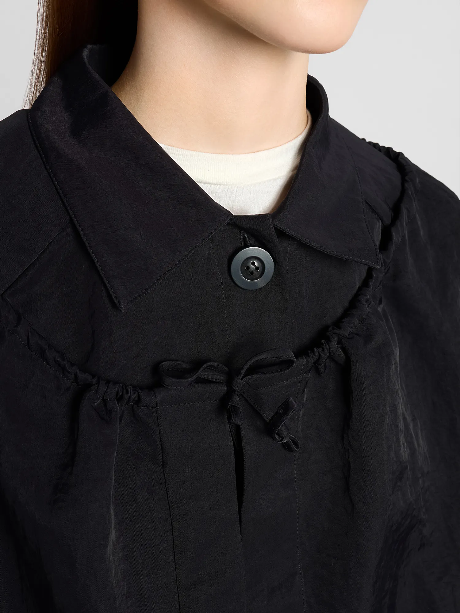 Женская ветровка EPINGLER Shirring Outshirts Black