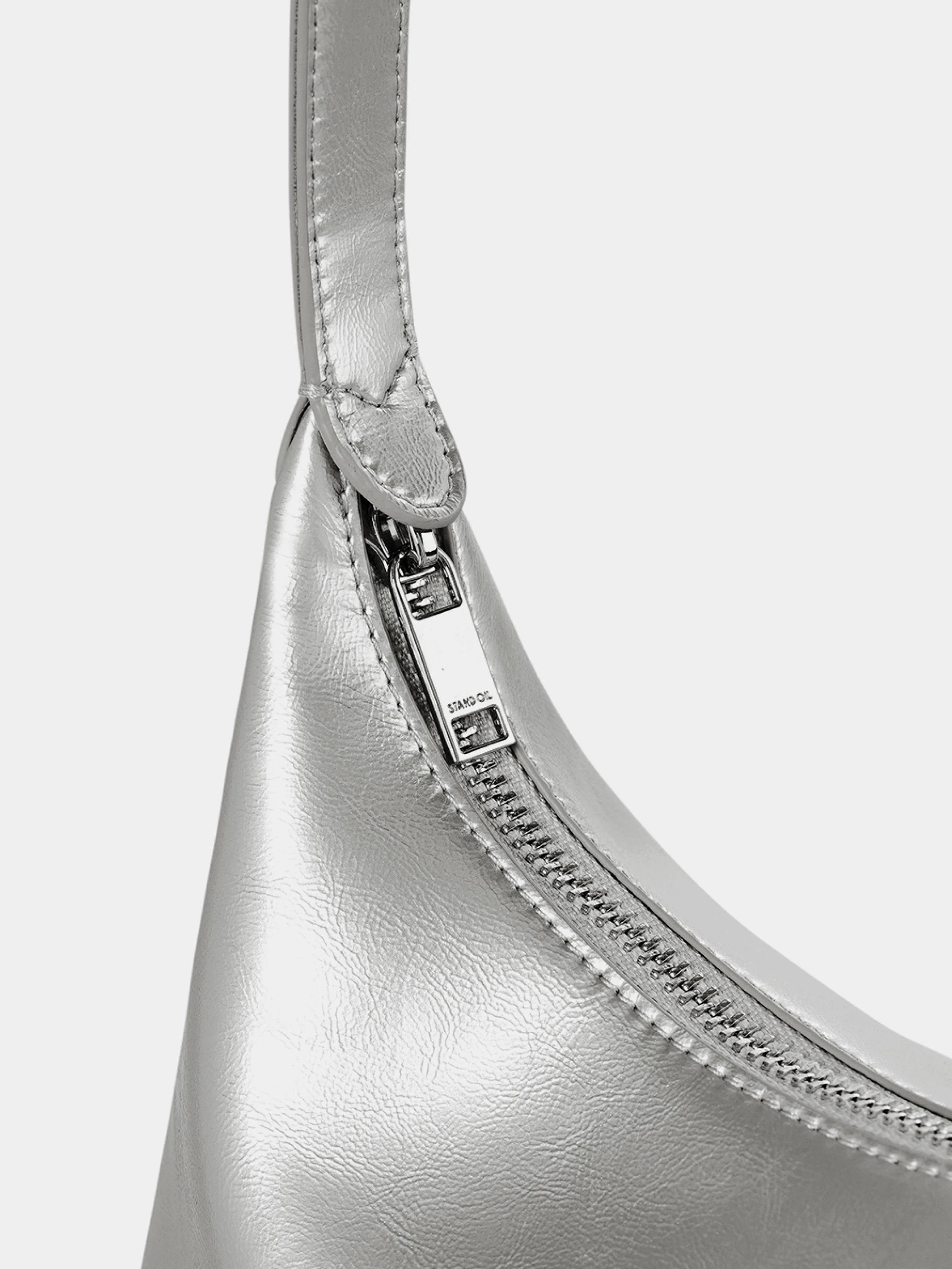 Женская сумка STAND OIL Plump Bag Silver