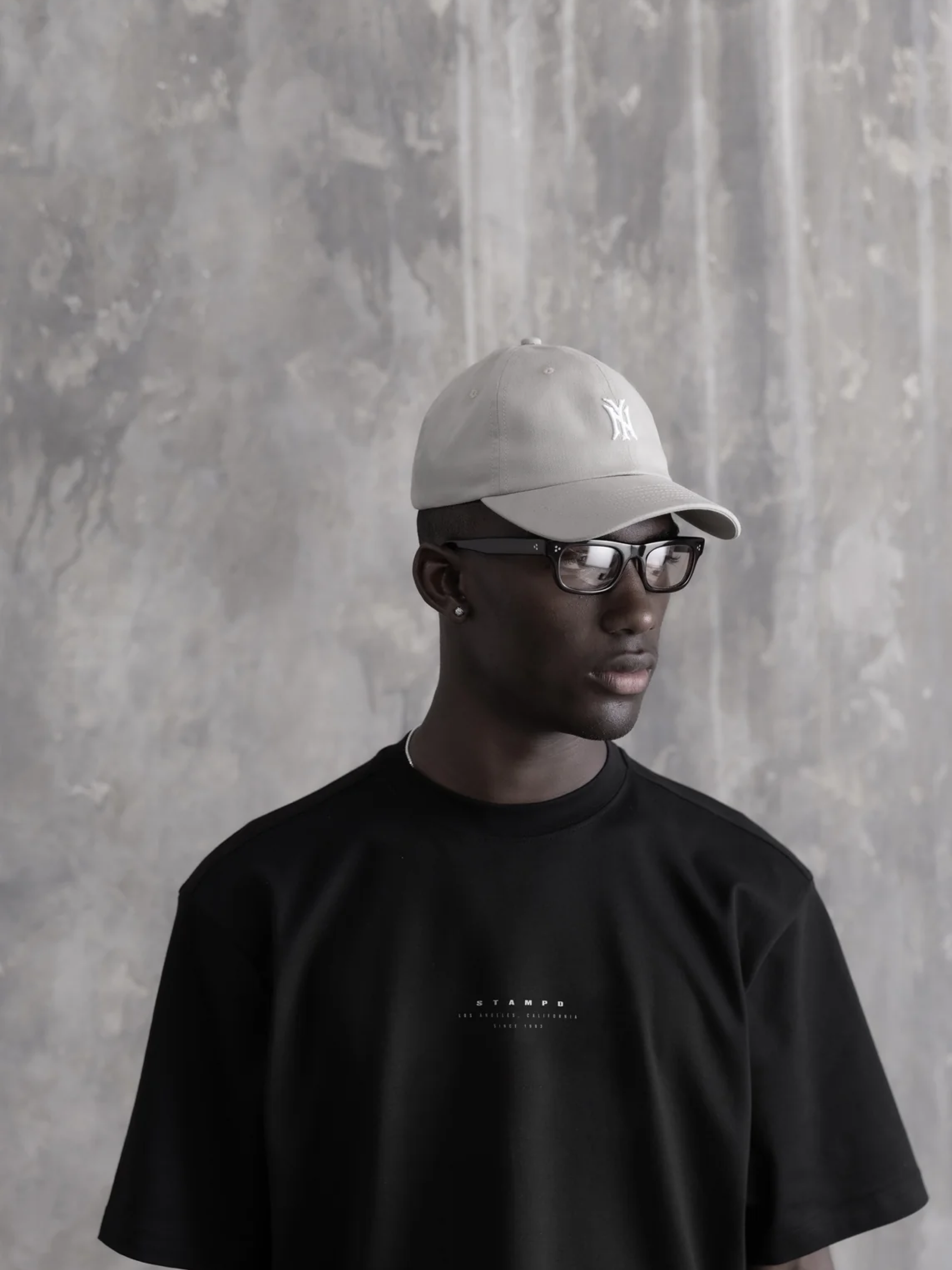 Футболка Stampd Strike Stack Logo Relaxed Black