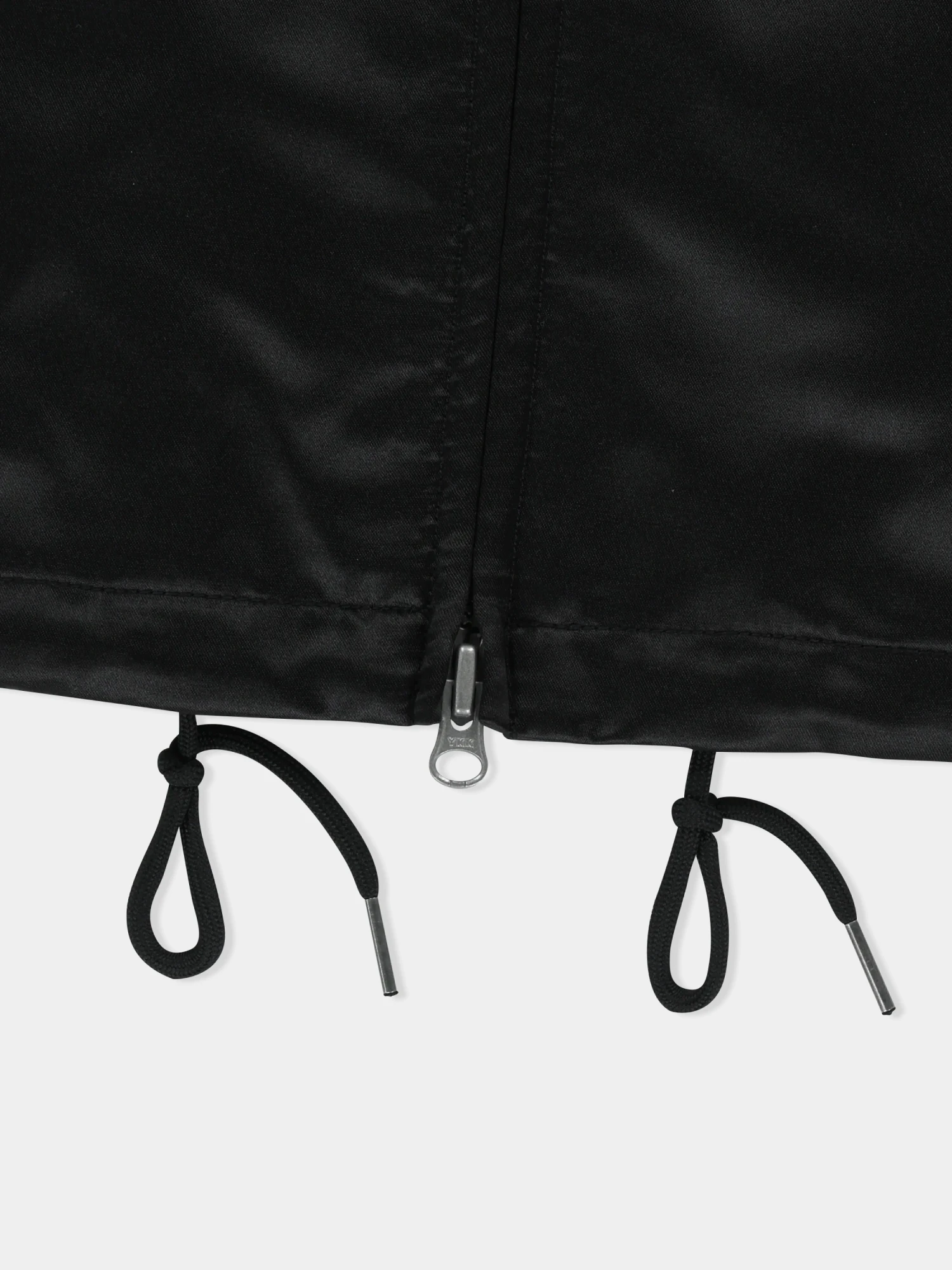 Куртка YESEYESEE Logo Applique Satin Coach Black