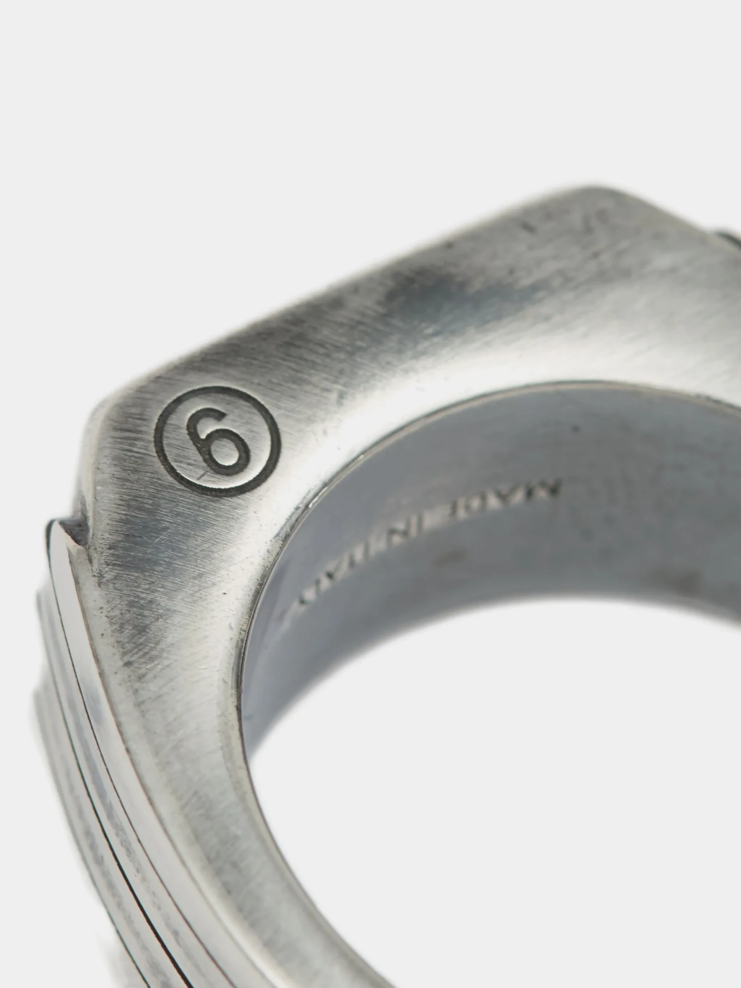 Кольцо MM6 Maison Margiela Brunito Minimal Logo Ring