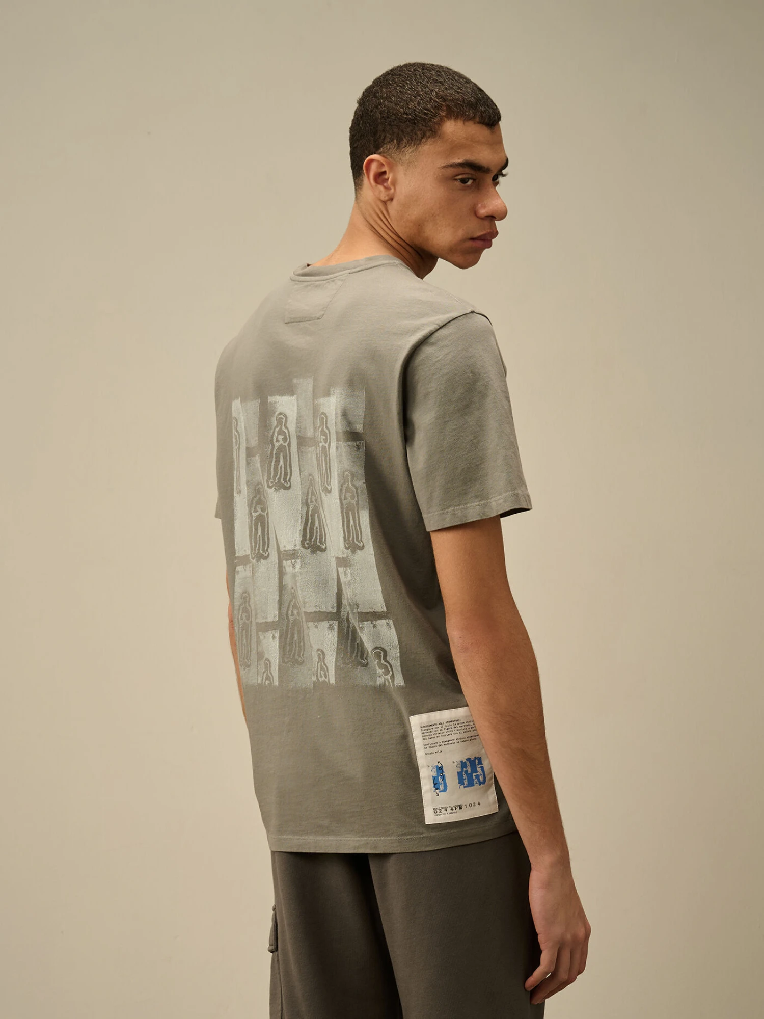 Футболка C.P. Company 24/1 Jersey Front And Back Logo Smoked Pearl