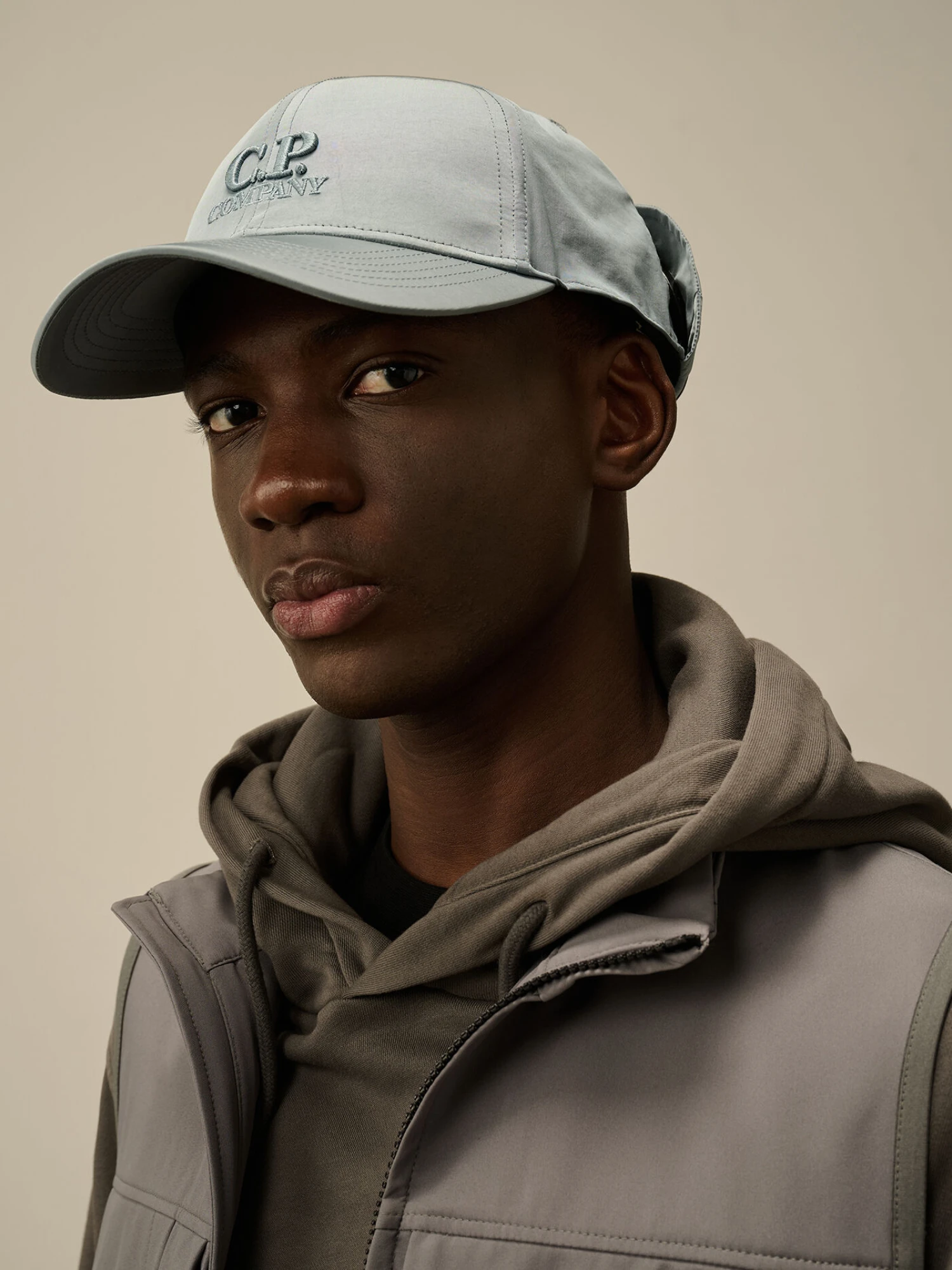 Кепка C.P. Company Chrome-R Goggle Cap Stormy Weather