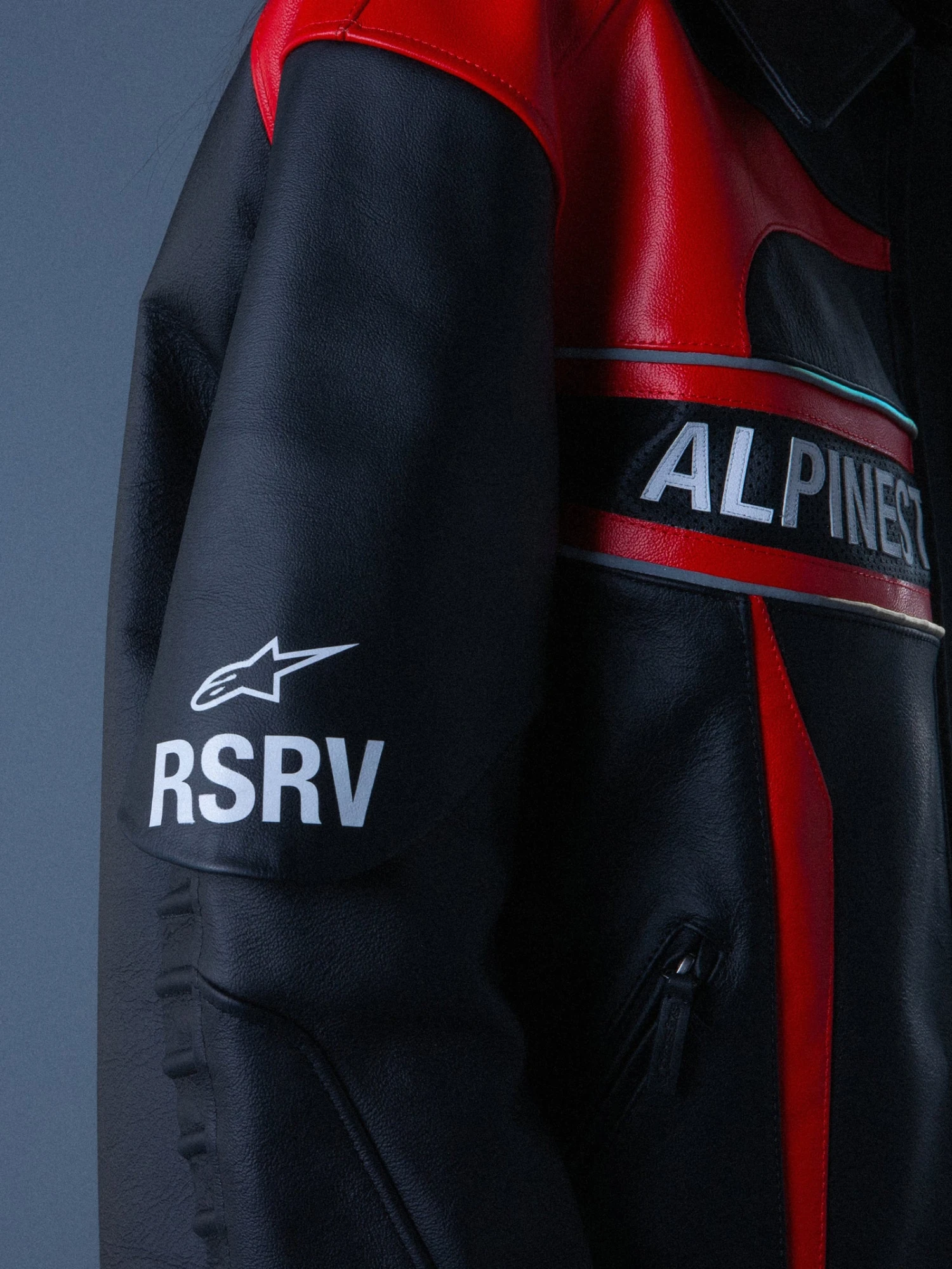 Кожаная куртка ALPINESTARS RSRV Hagaze Black/Red