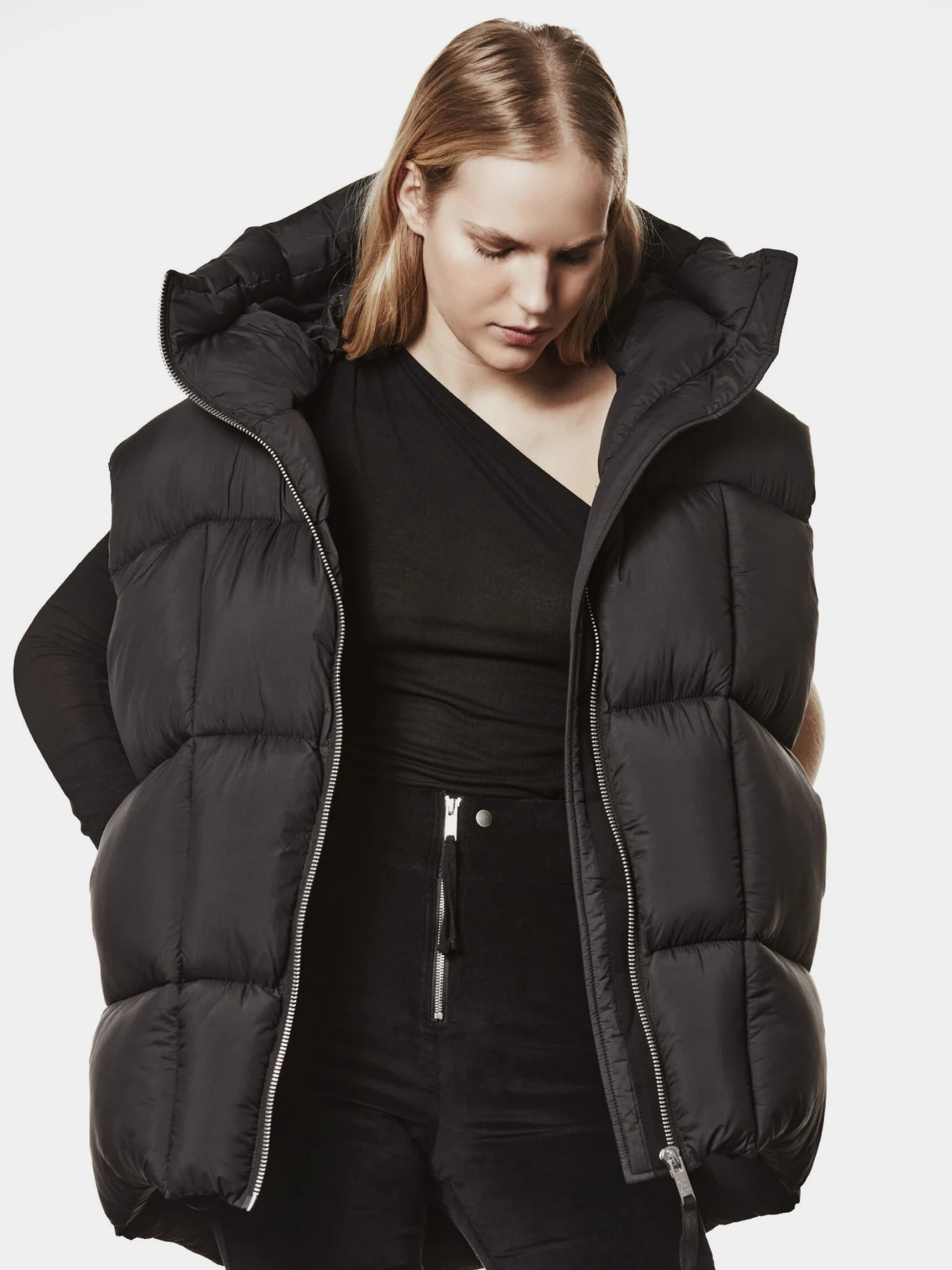 Женский жилет thom/krom W J 214 Black