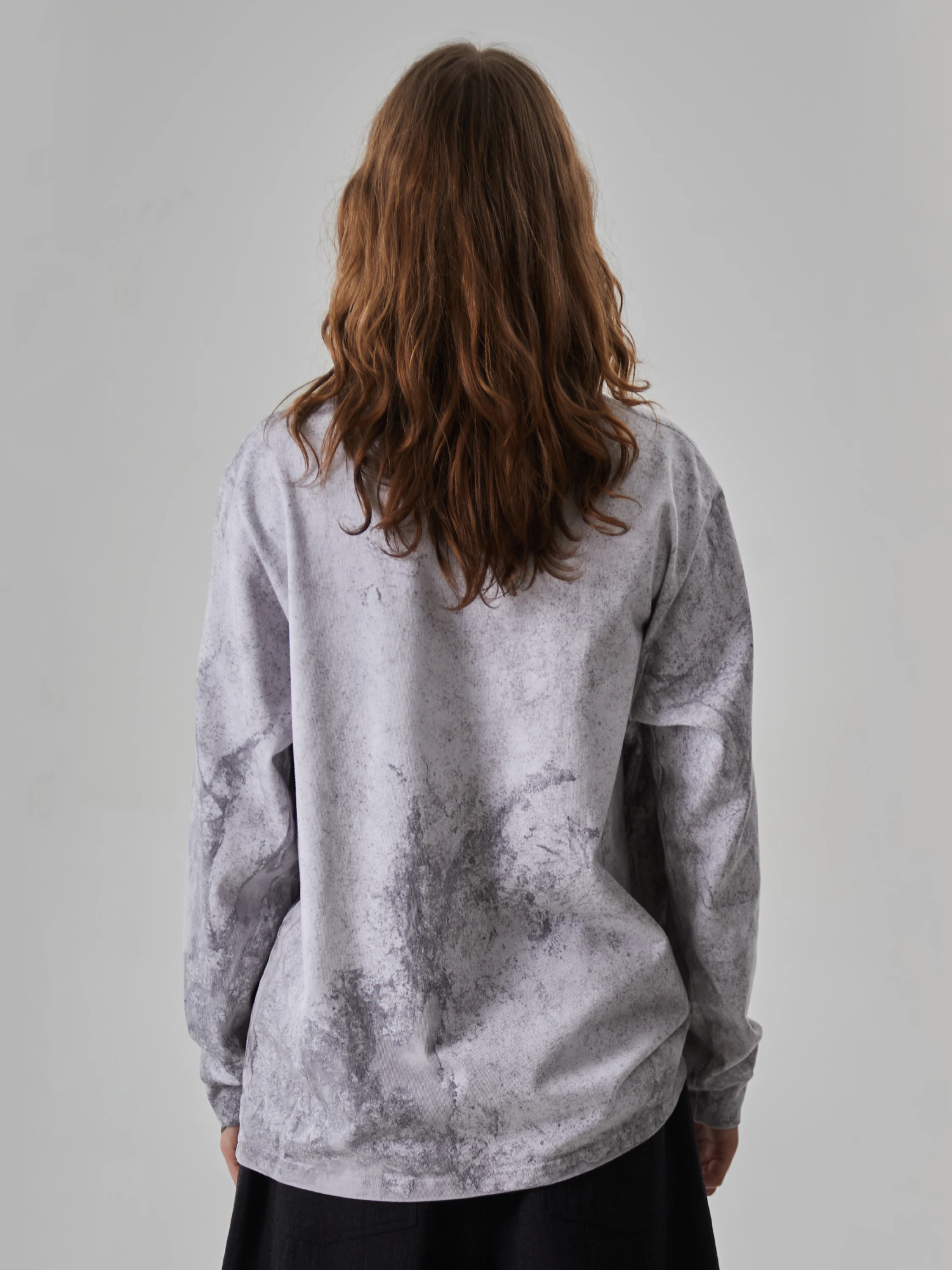 Лонгслив Siniy Vsadnik Woman With A Dog L/s Tee Sculpture White
