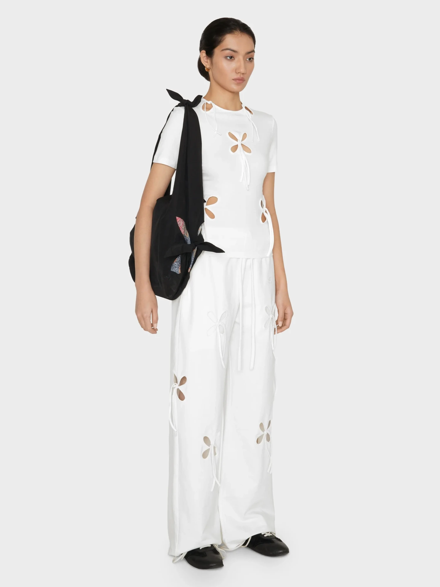Женская футболка J.KIM Petal Fitted White