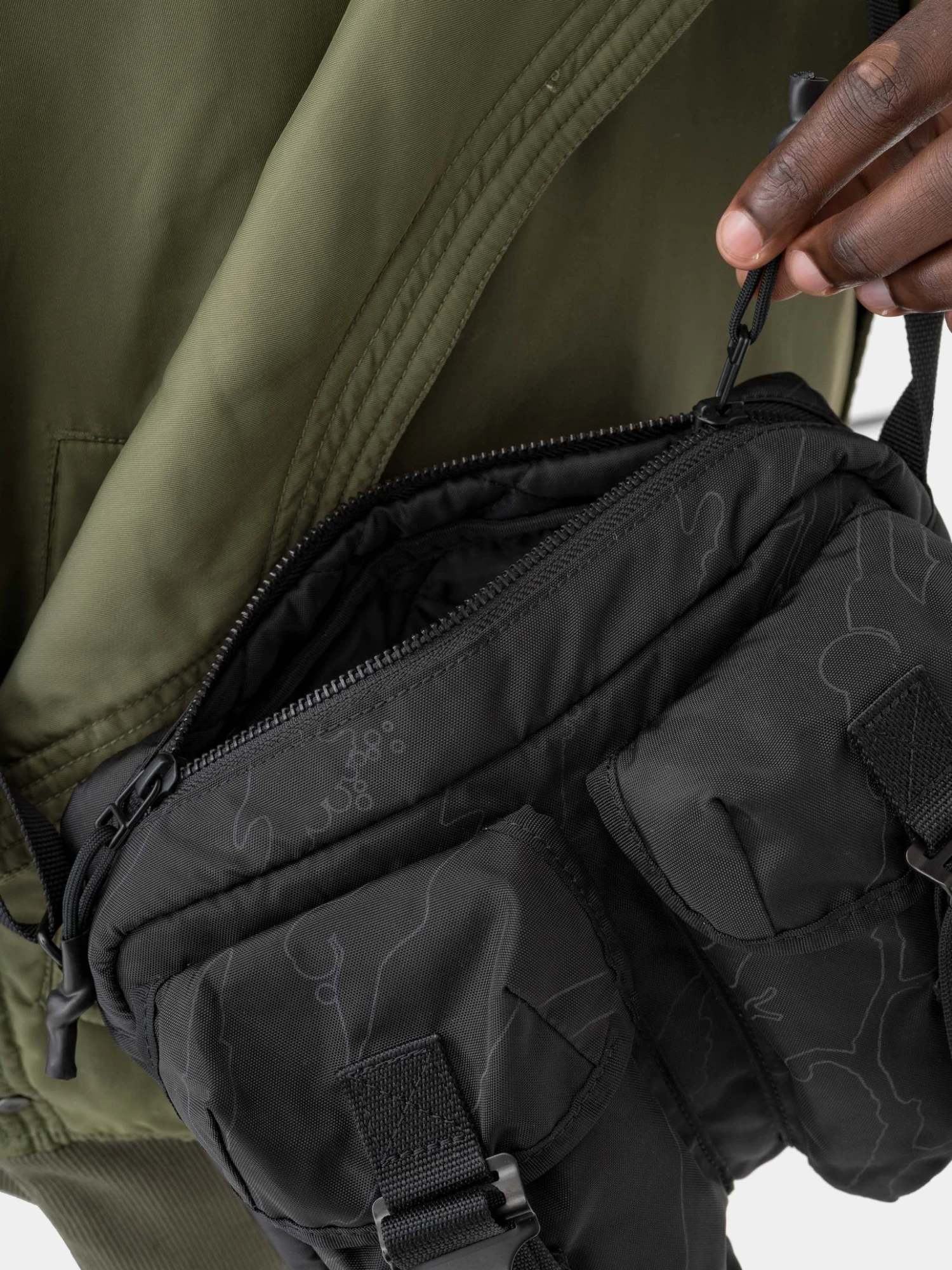 Сумка MAHARISHI 1532 Camo M.A.L.I.C.E. Cross Body Black