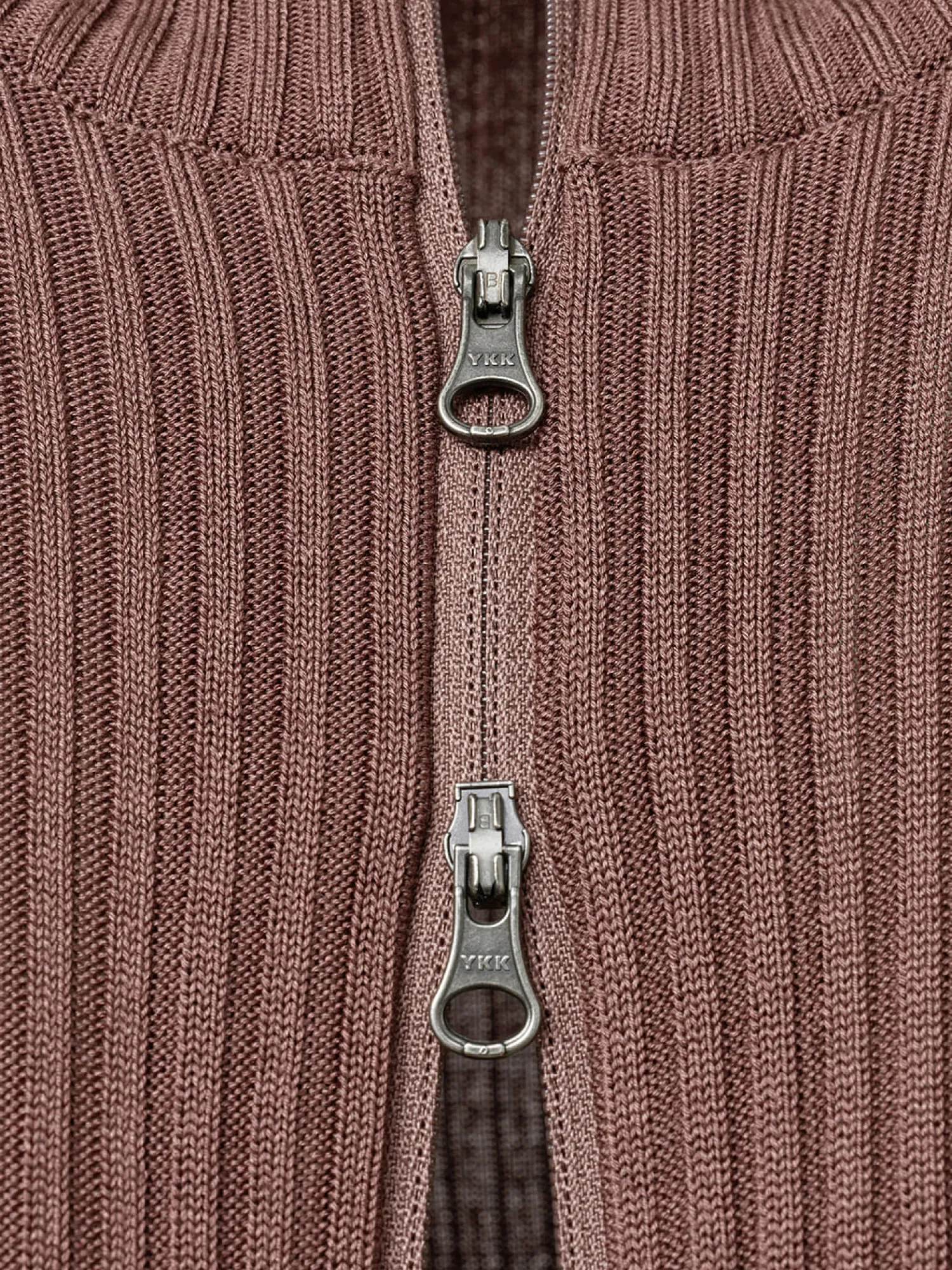 Женский кардиган AMOMENTO Ribbed Mock Neck Brown