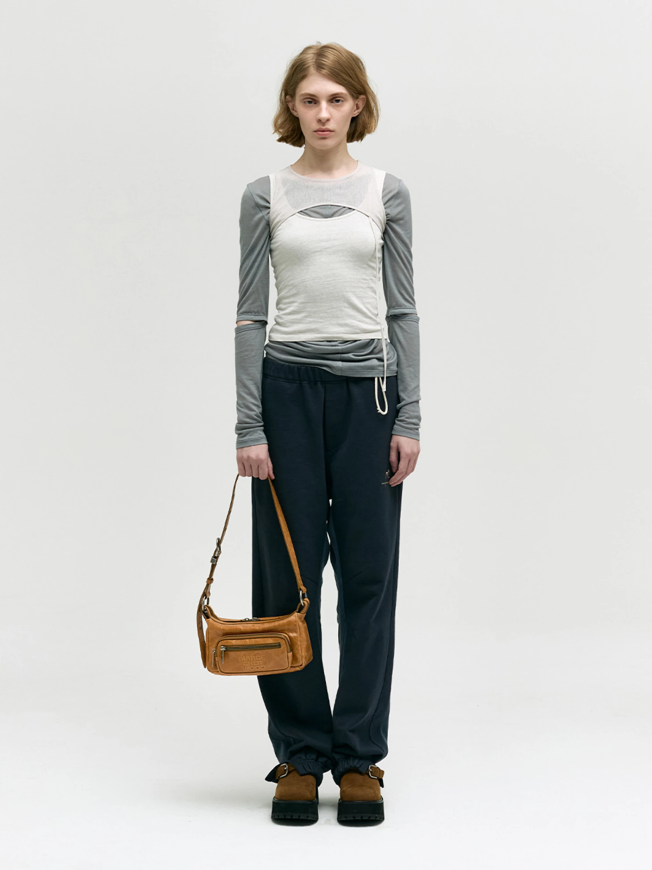 Женская сумка MARGESHERWOOD Outpocket Hobo Mini Soft Camel