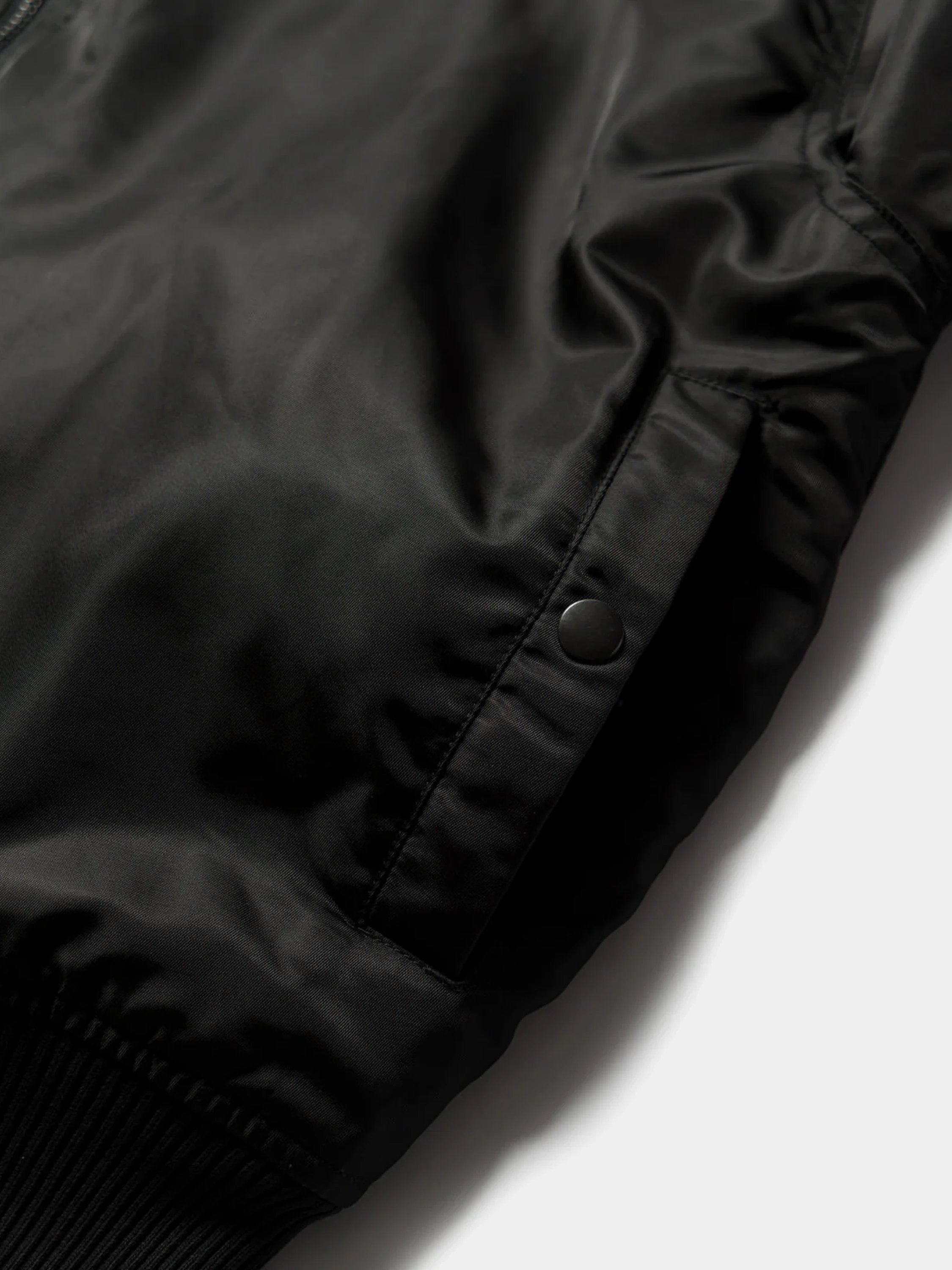 Бомбер MAHARISHI 5247 Tour Dragon Map MA1 Black
