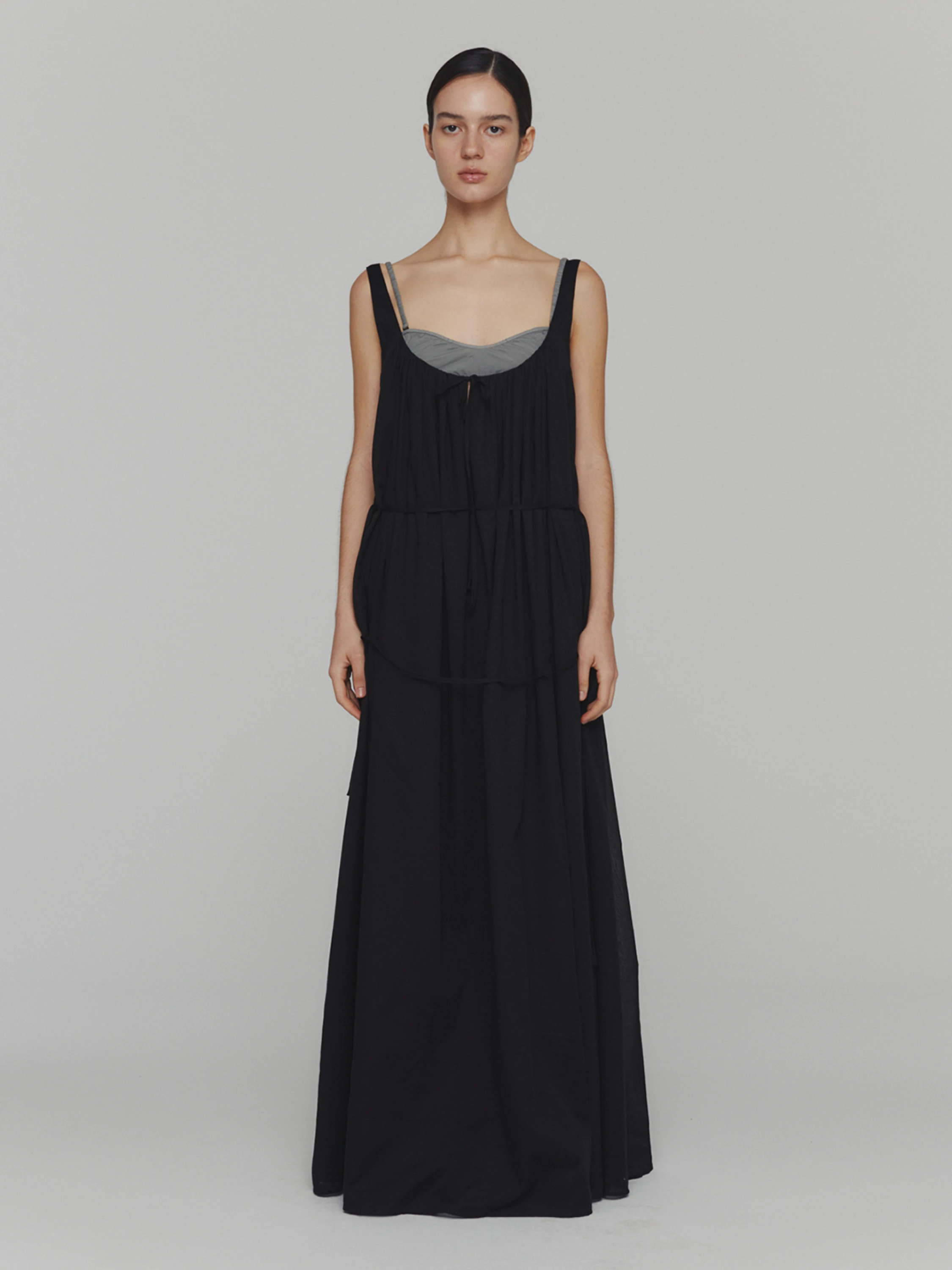 Женское платье AMOMENTO Neck Shirring Sheer Long Dress Black