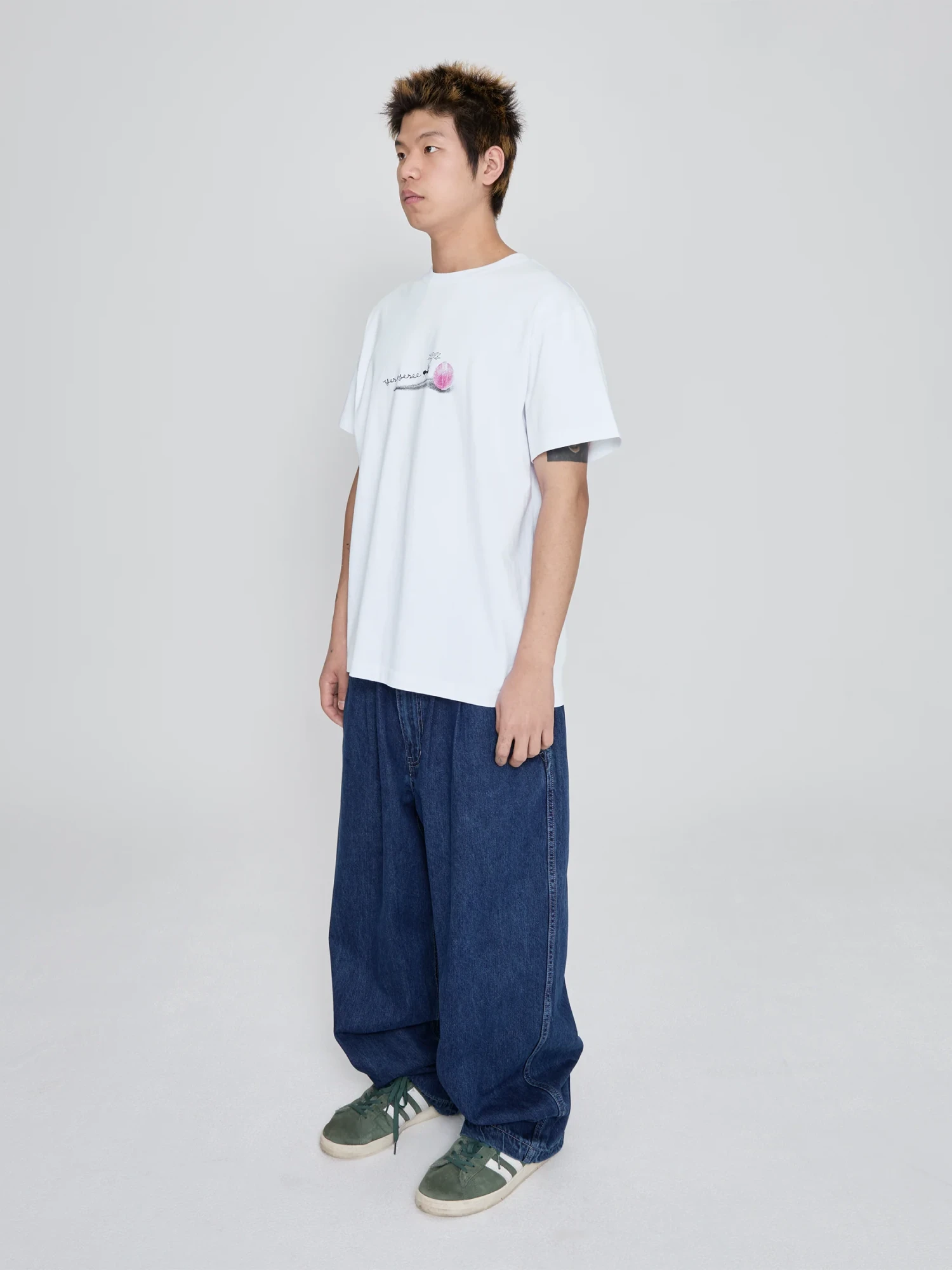 Футболка YESEYESEE Anthill Logo Tee White