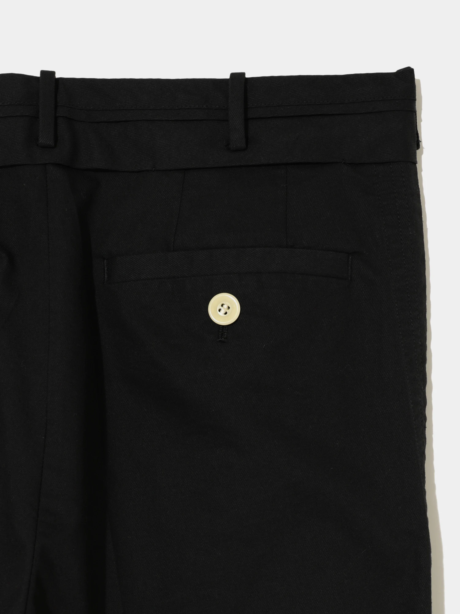 Брюки UNDERCOVER Pleated Trousers Black