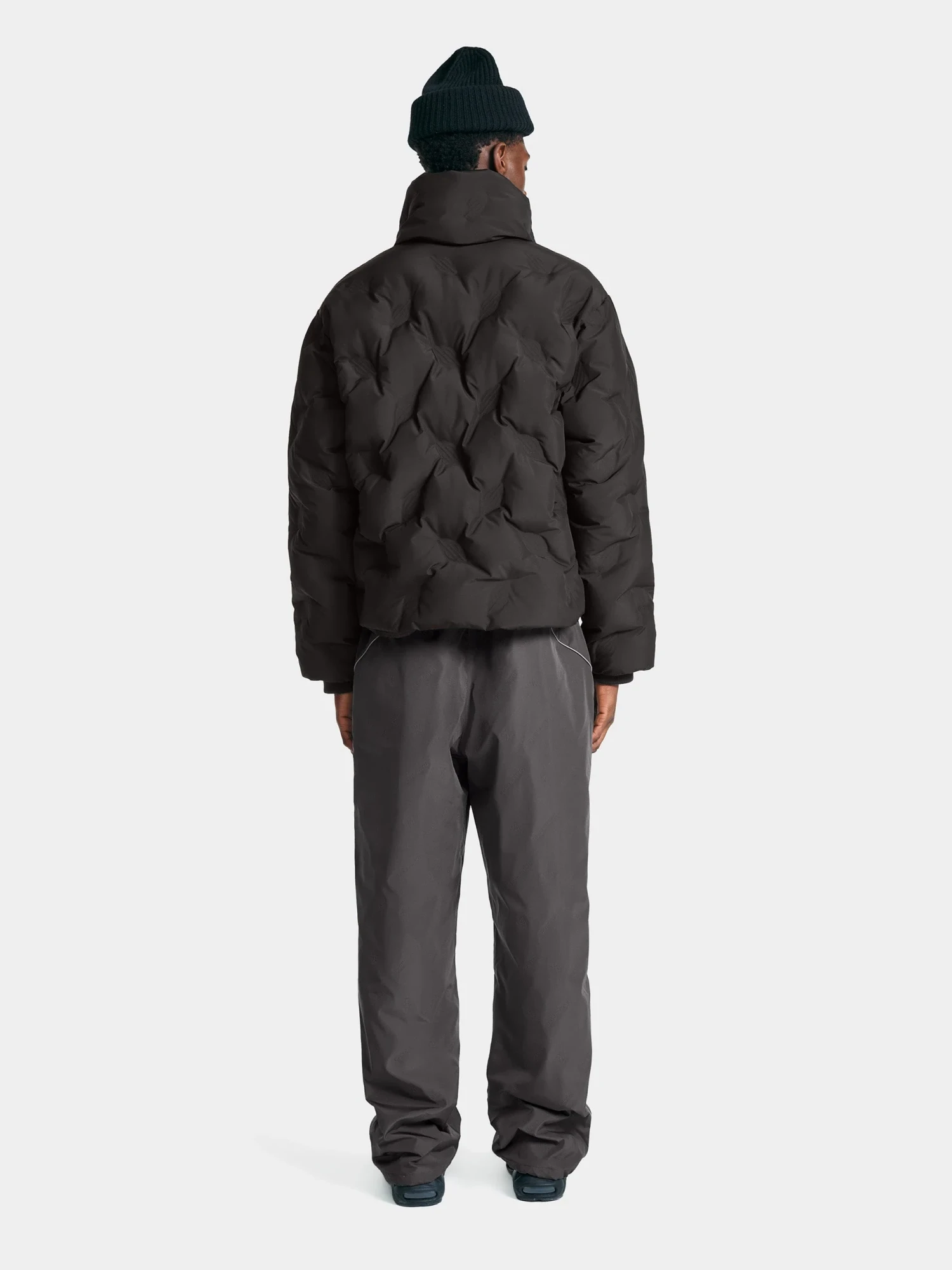 Пуховик Daily Paper Ayan Monogram Puffer Jet Black