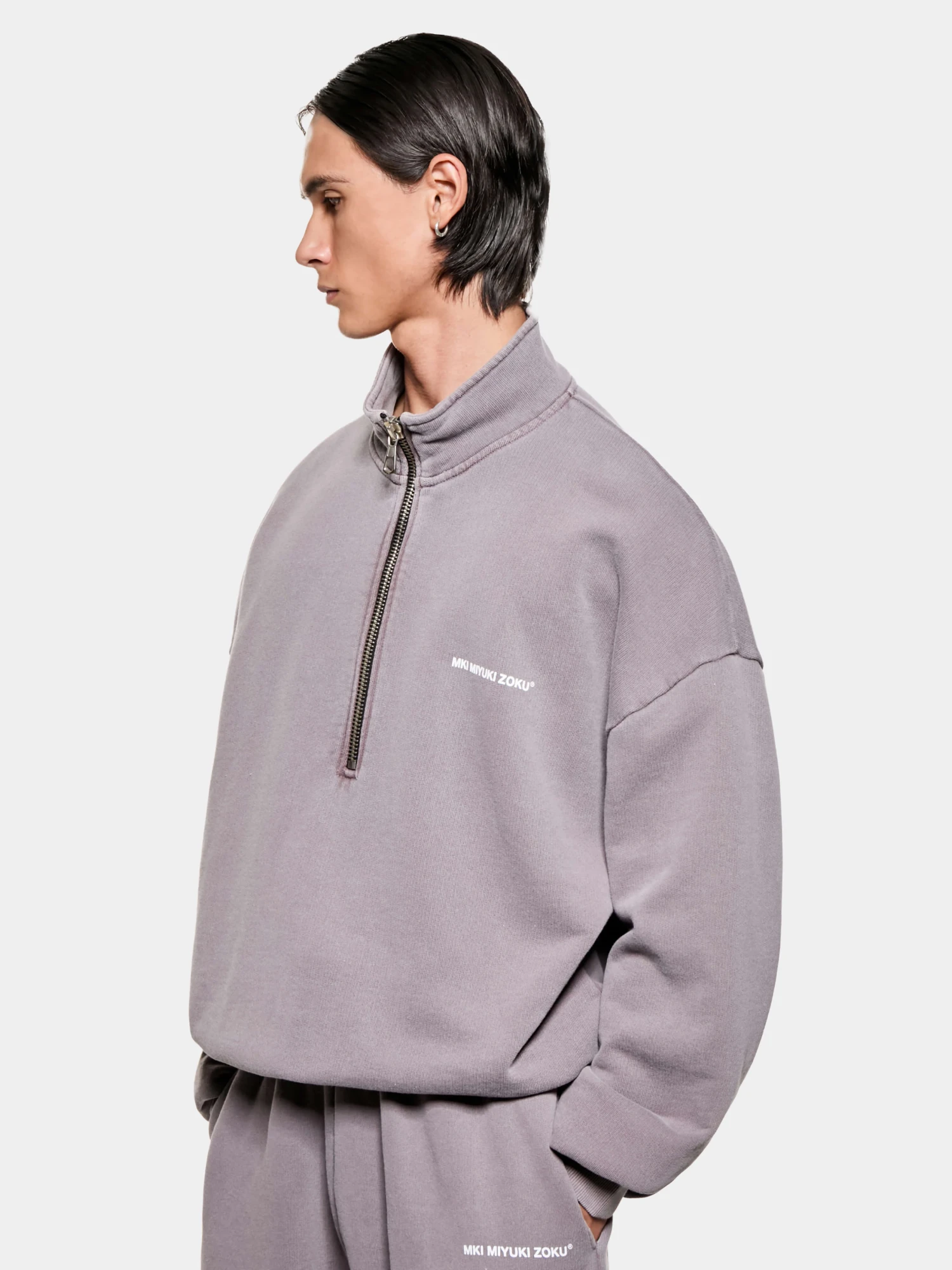 Халф-зип MKI MIYUKI ZOKU Uniform Quarter Zip Pigment Raisin