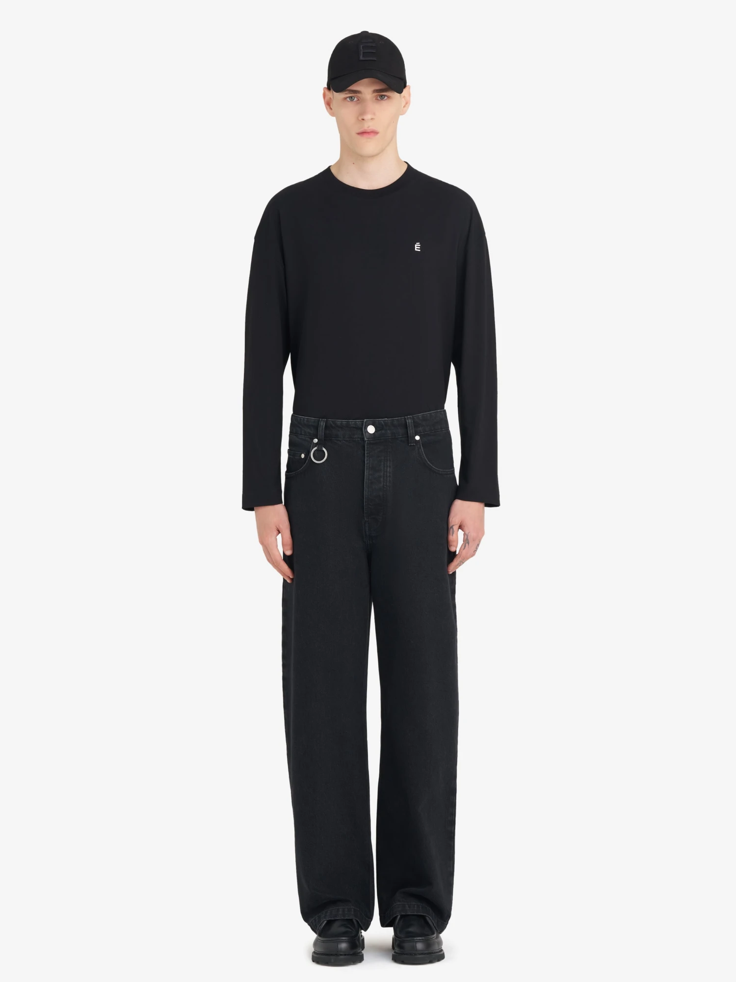 Джинсы Études Loose Jeans Black