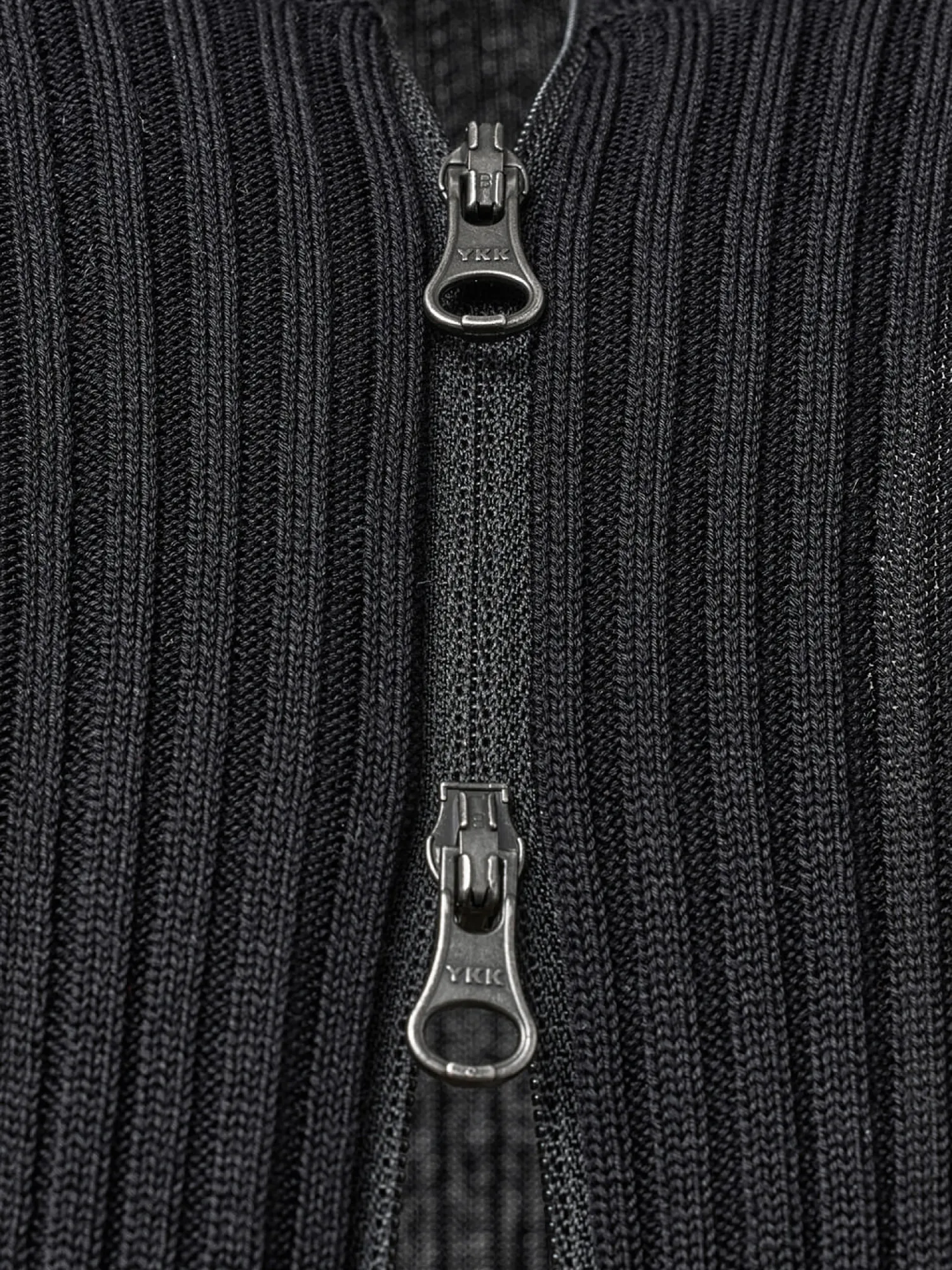 Женский кардиган AMOMENTO Ribbed Mock Neck Black
