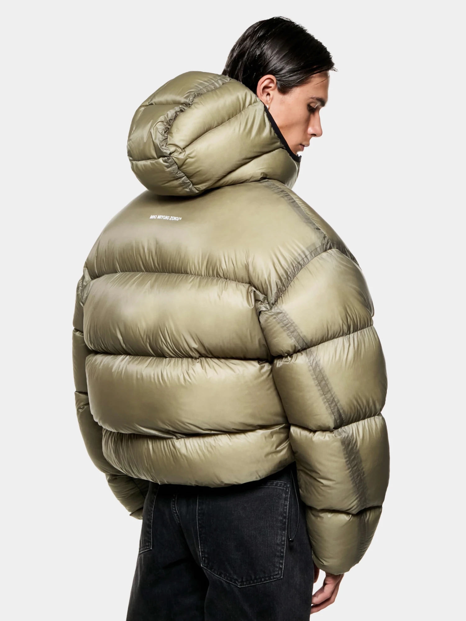 Пуховик MKI MIYUKI ZOKU Translucent Hooded Bubble Sage