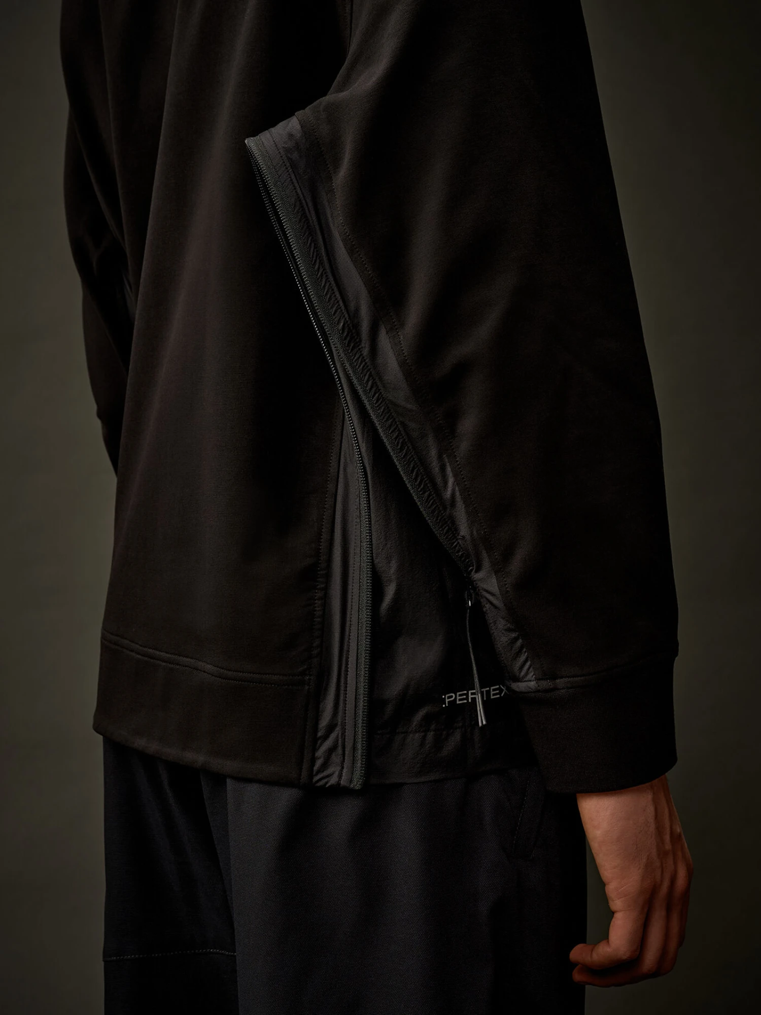 Олимпийка C.P. Company The Metropolis Series Stretch Fleece Mixed Black