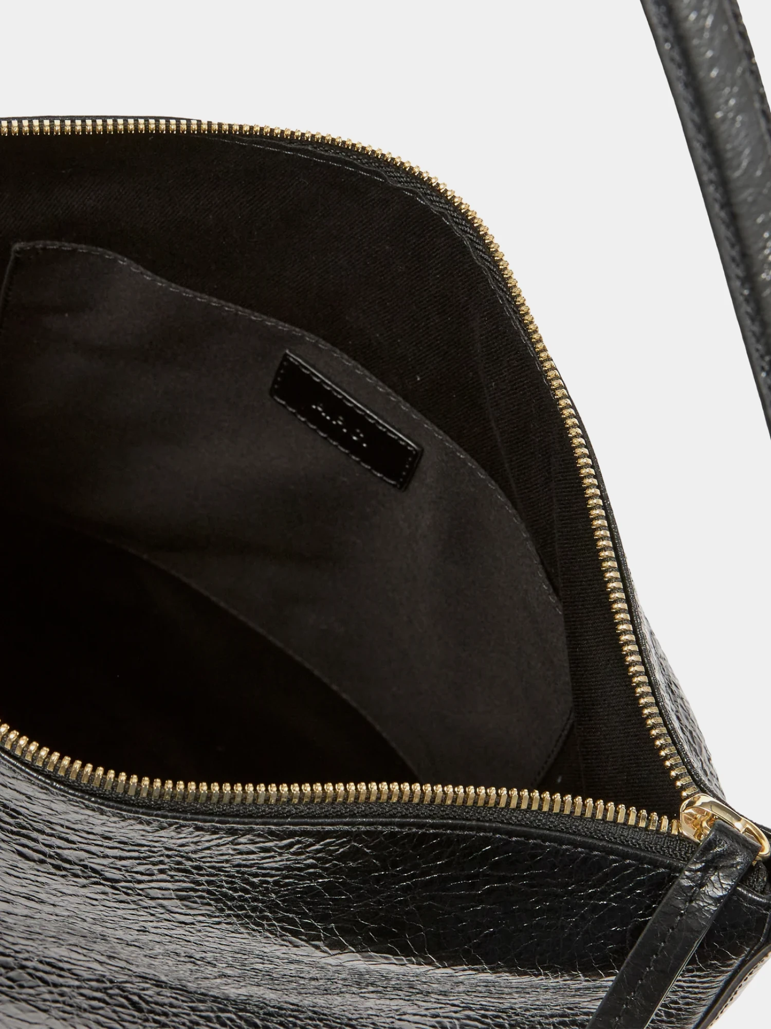 Сумка A.P.C. Vera Crinkled Leather Noir