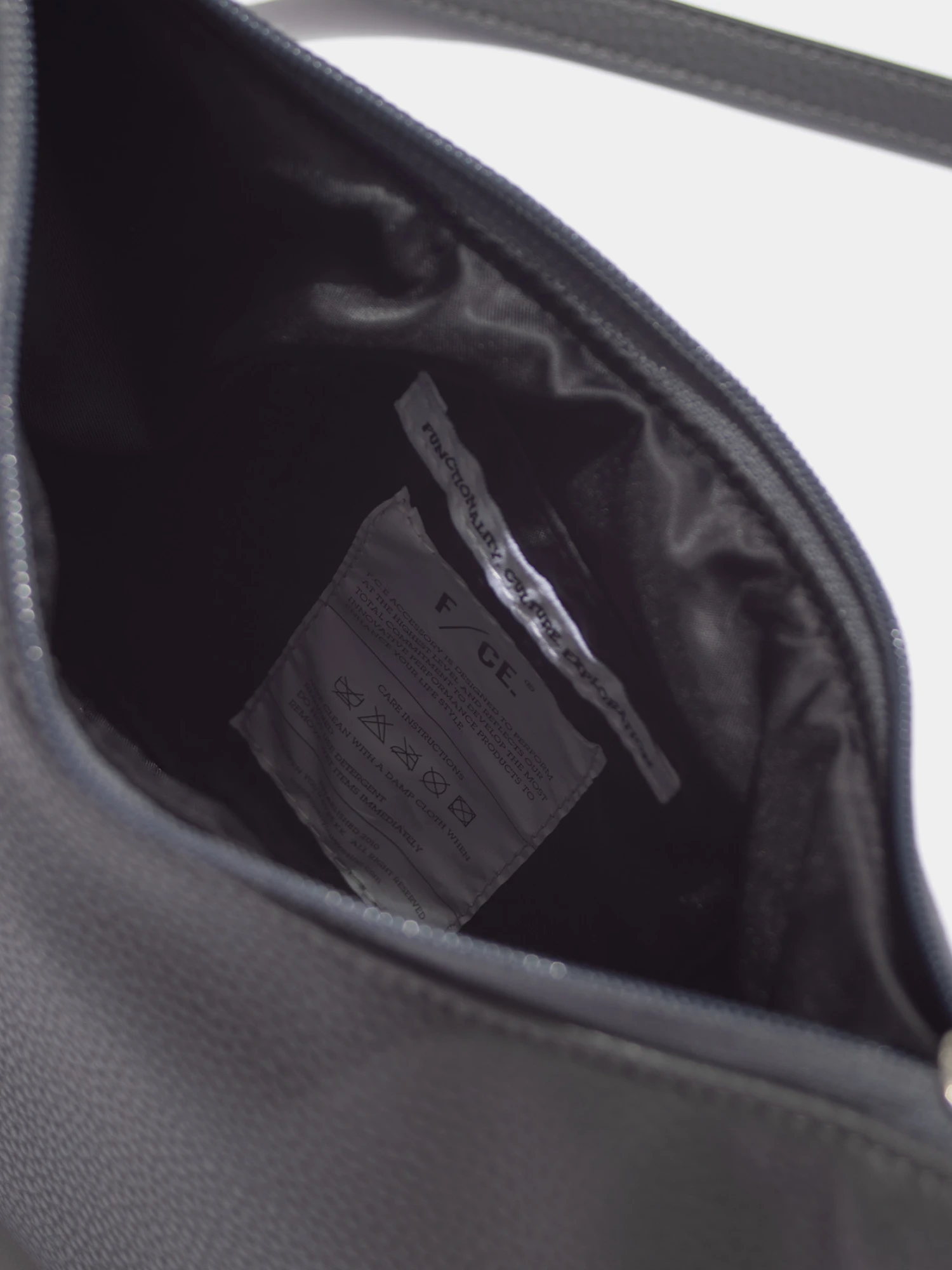 Сумка F/CE. Tech Leather Pochette Charcoal