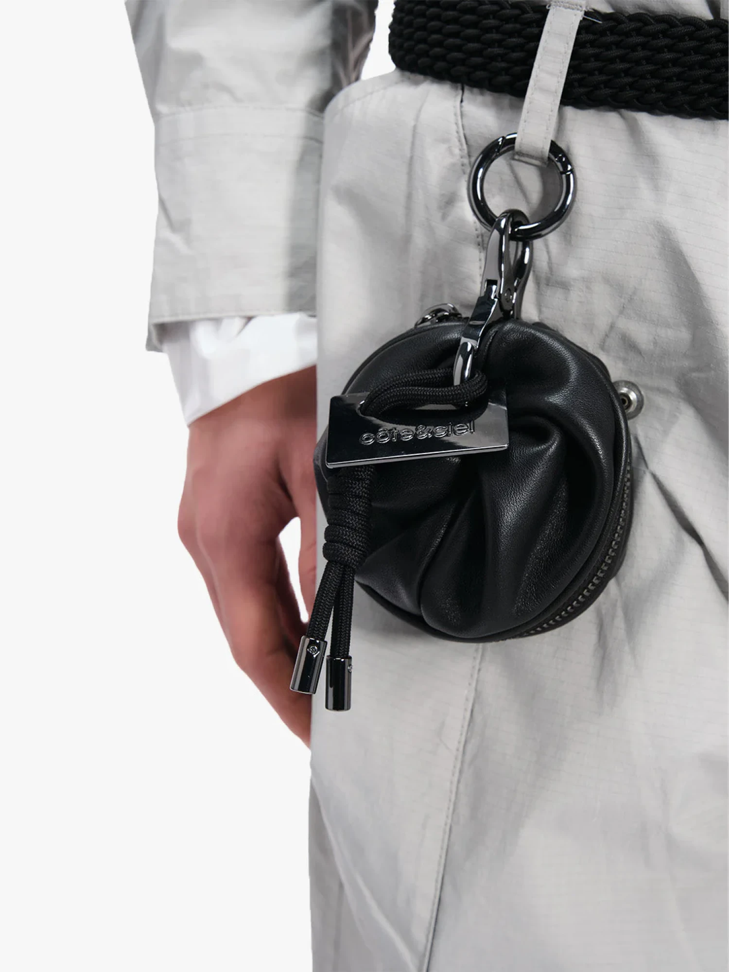 Ключница COTE&CIEL Keychain Aóos Nano Alias Leather Agate Black