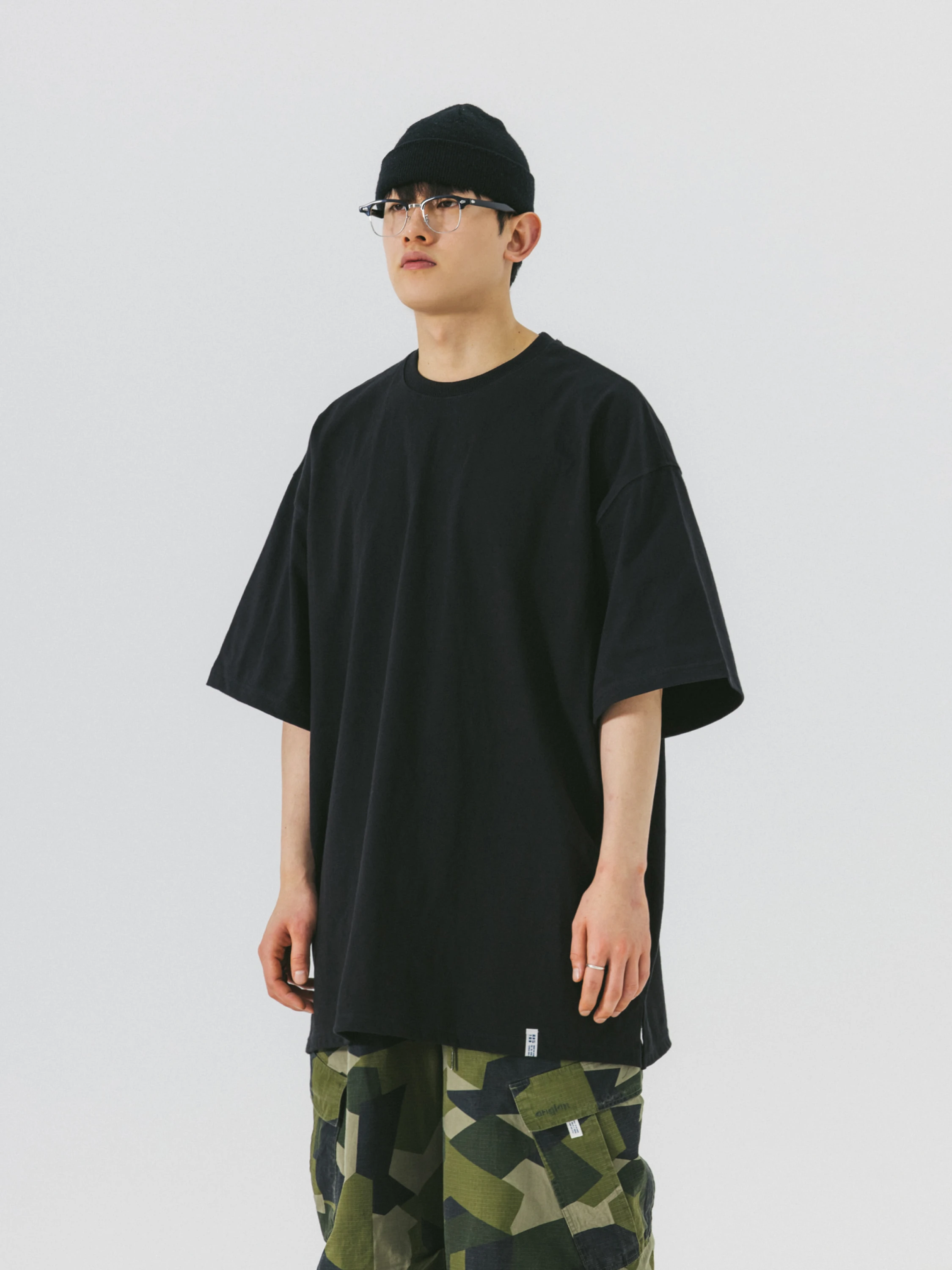 Футболка ANGLAN Layered Essential Label Half Tee Black