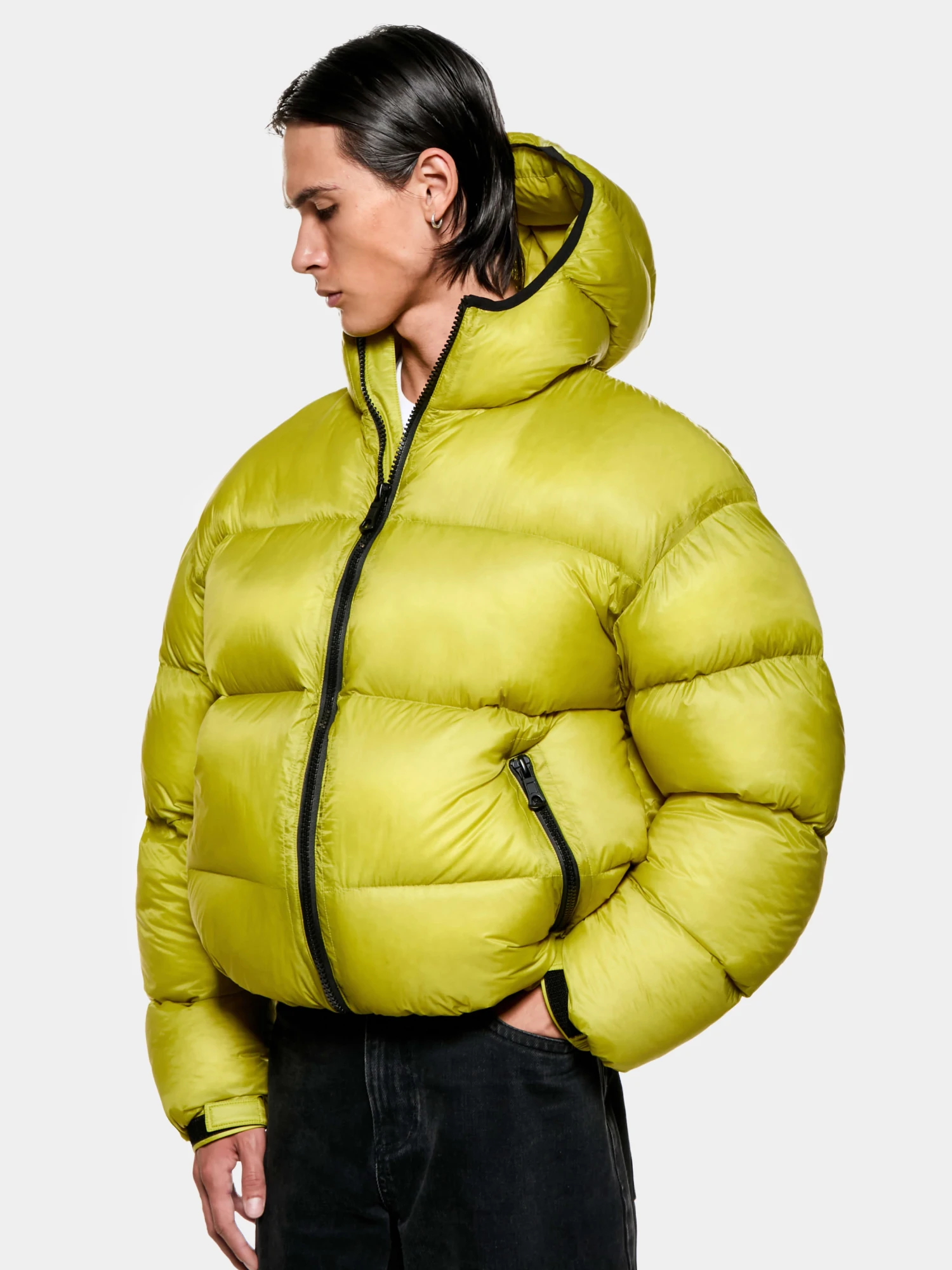 Пуховик MKI MIYUKI ZOKU Translucent Hooded Bubble Chartreuse