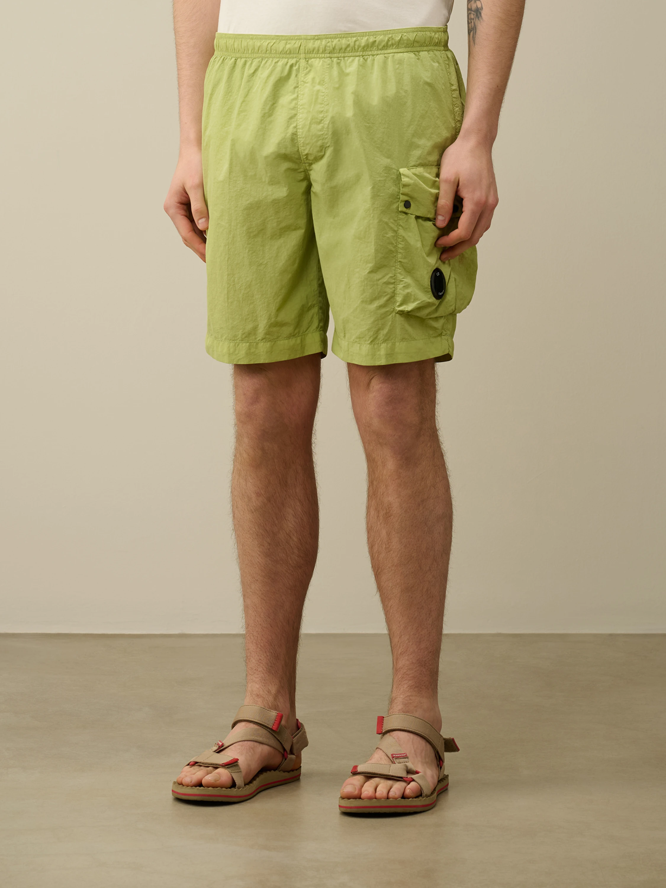 Шорты C.P. Company Flatt Nylon Cargo Swim White Pear