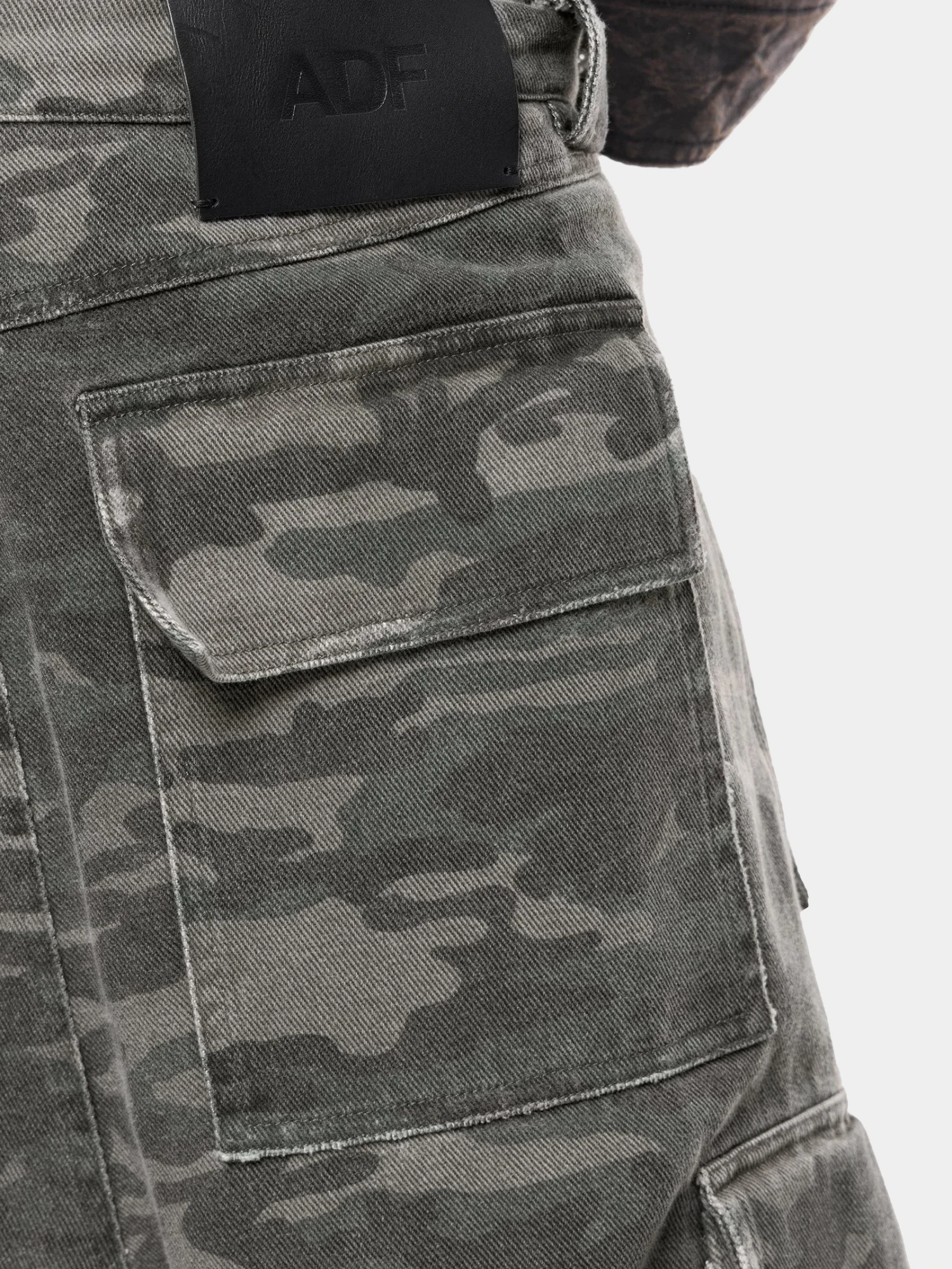 Брюки ARNODEFRANCE Camo Cargo Pants Woodland