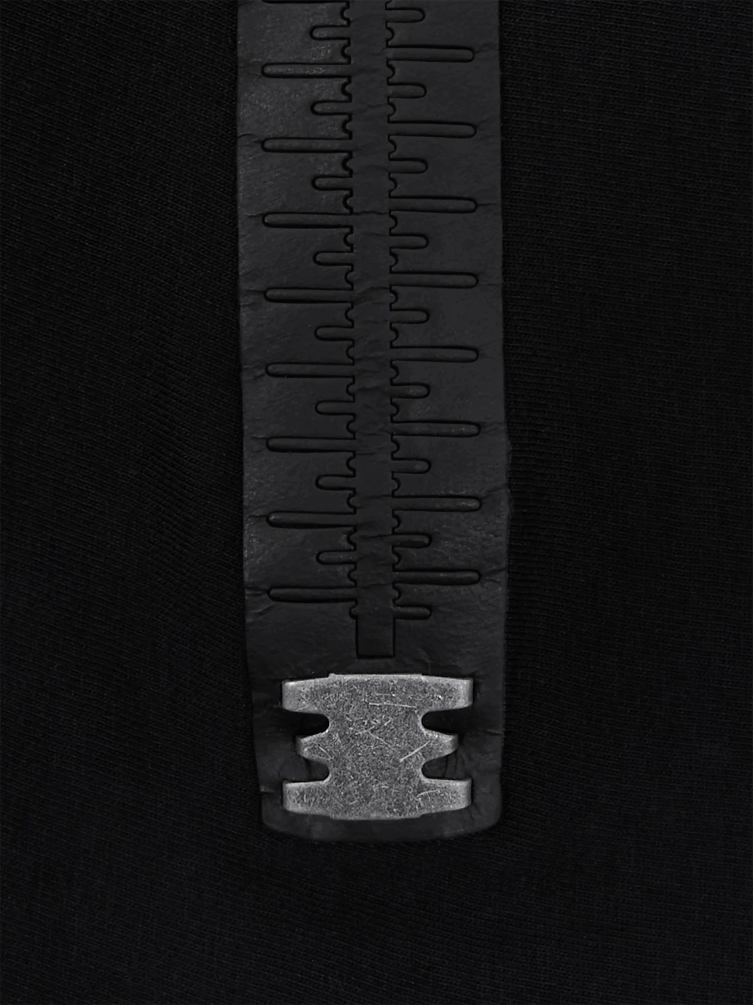 Футболка ISAAC SELLAM Horizon T-Jersey H-26 Noir