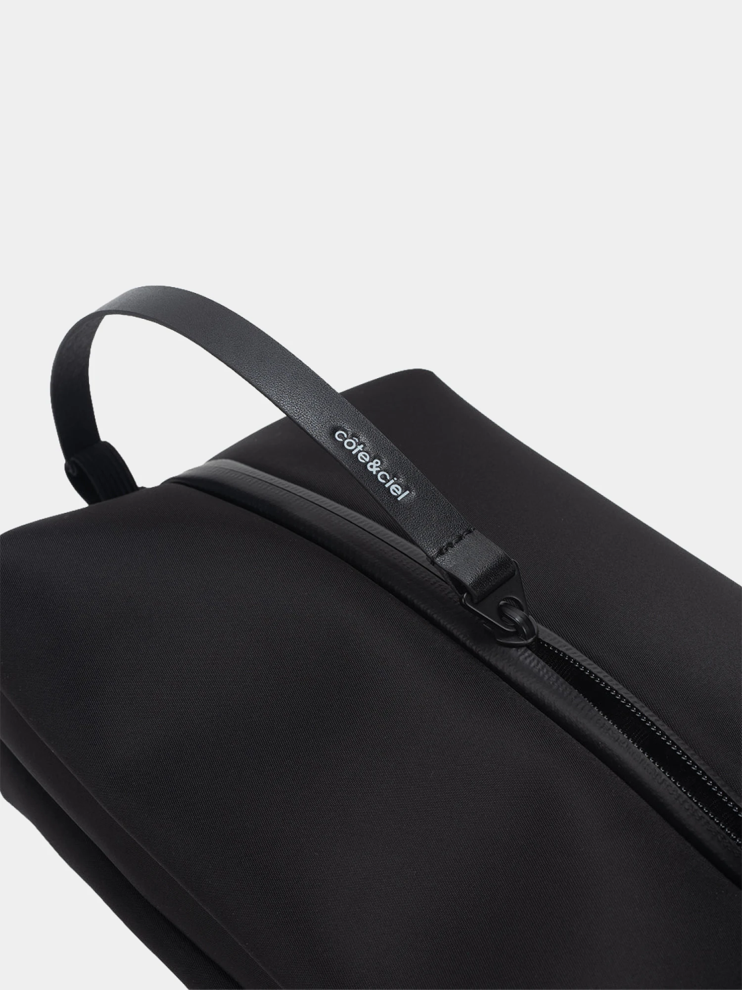 Сумка COTE&CIEL Satchel & Cross Body Ens Sleek Black
