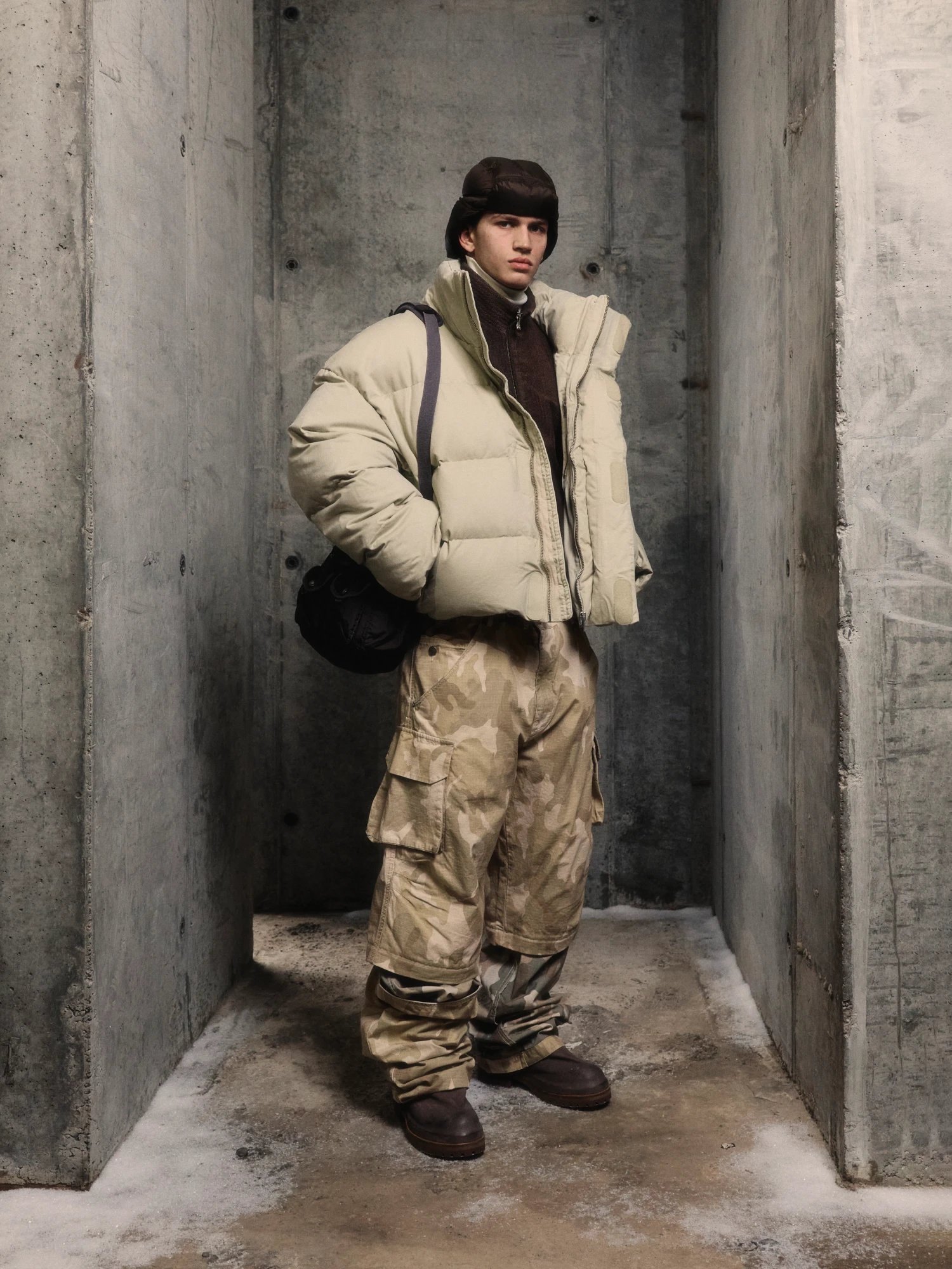 Брюки 424 Cargo Detachable Bermudas Washed Sand Camo Stone