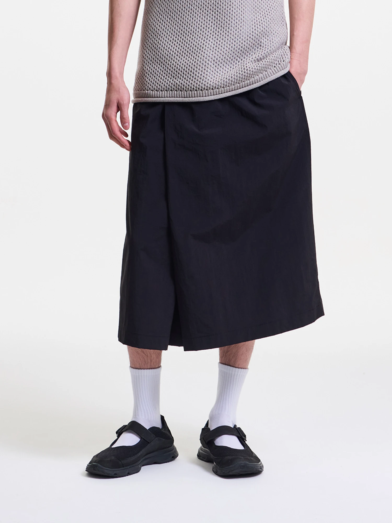 Юбка-шорты MERELY MADE Premium Light Weight Skirt Pants Raven Black
