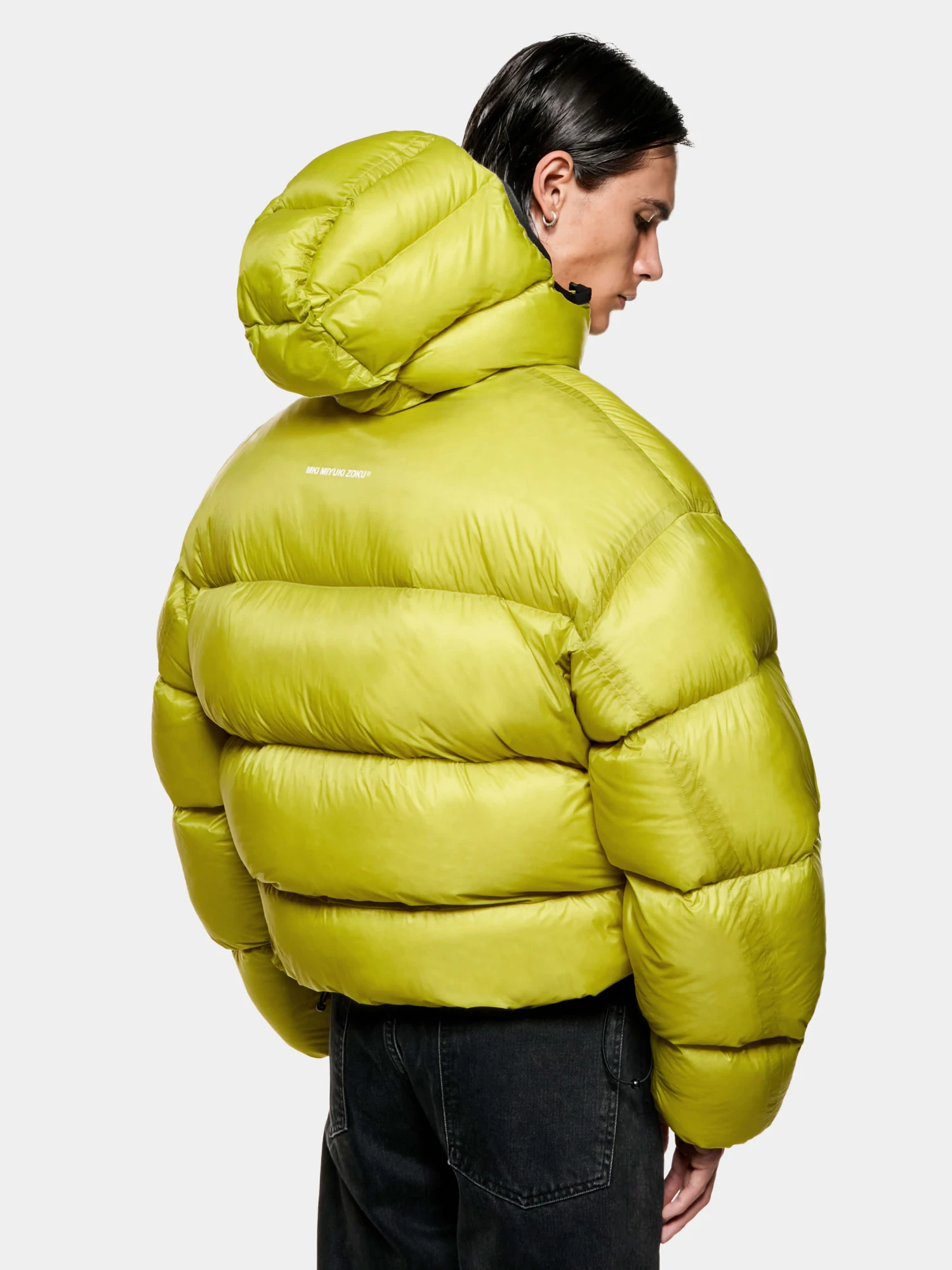 Пуховик MKI MIYUKI ZOKU Translucent Hooded Bubble Chartreuse